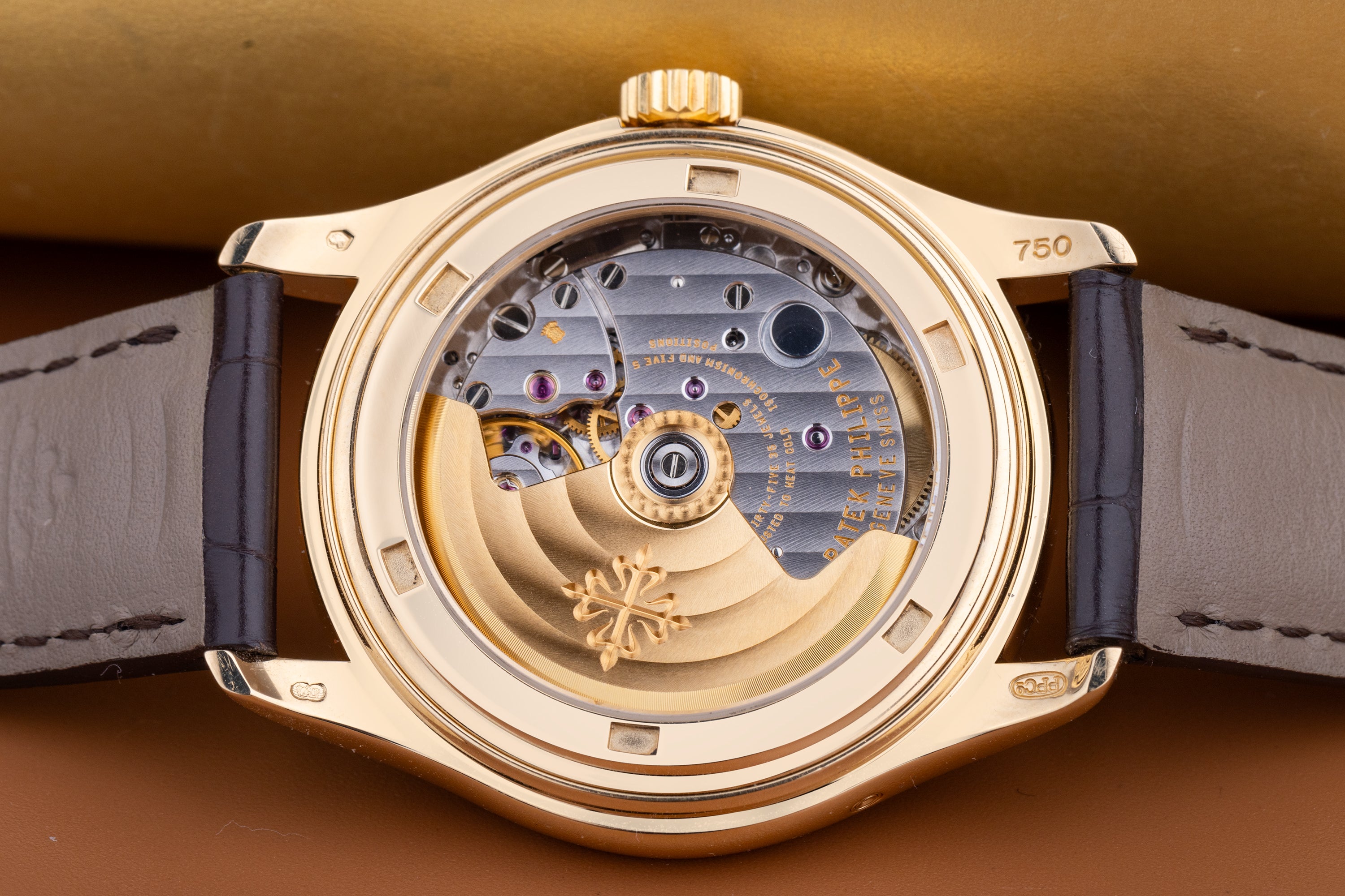 Patek Philippe Annual Calendar | REF. 5035J-001 | 18k Yellow Gold | Box & Papers | 2003 | White Dial