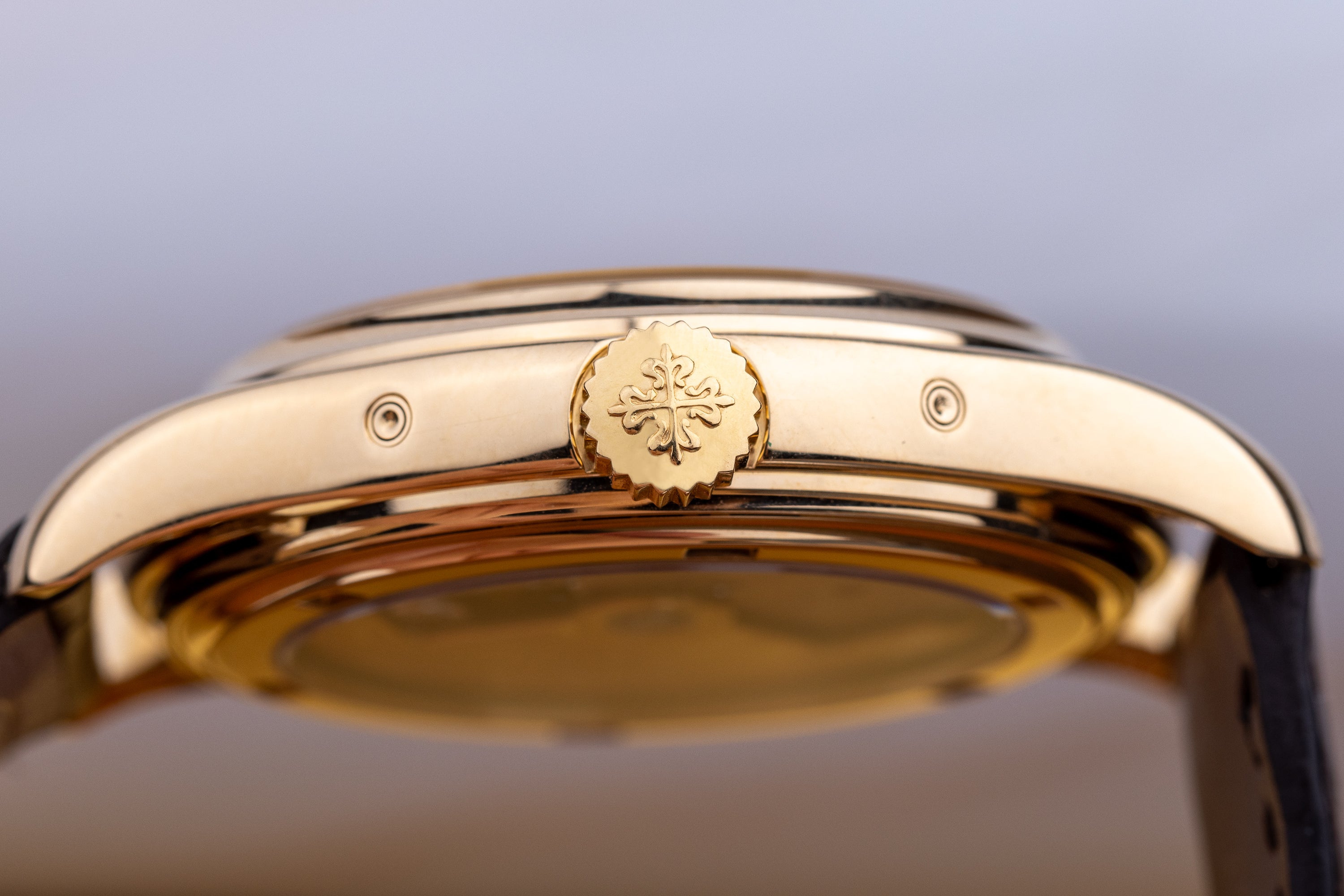 Patek Philippe Annual Calendar | REF. 5035J-001 | 18k Yellow Gold | Box & Papers | 2003 | White Dial
