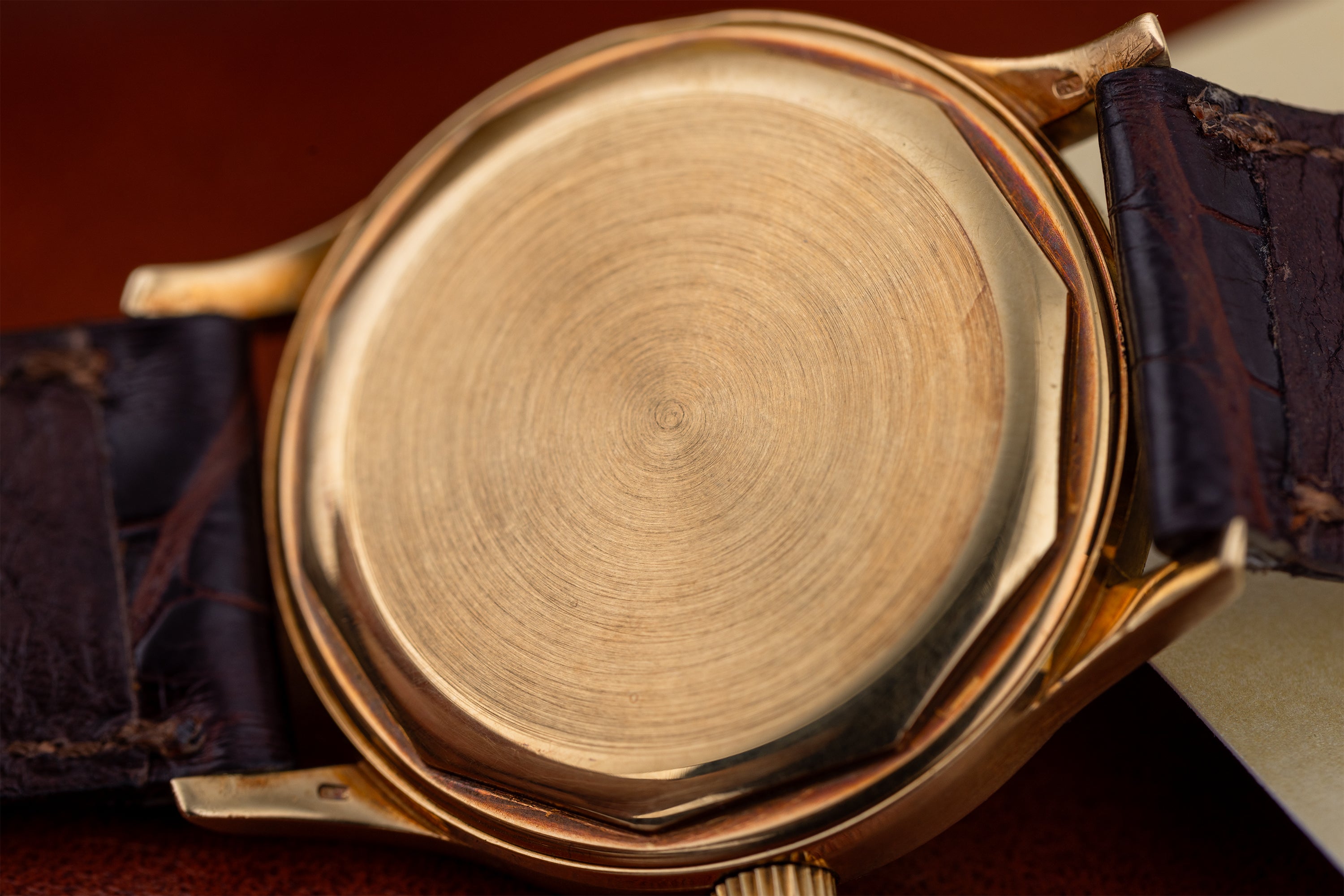 Patek Philippe Calatrava | REF. 3514 | 1966 | Silvered Dial | 18k Yellow Gold | 33.7mm