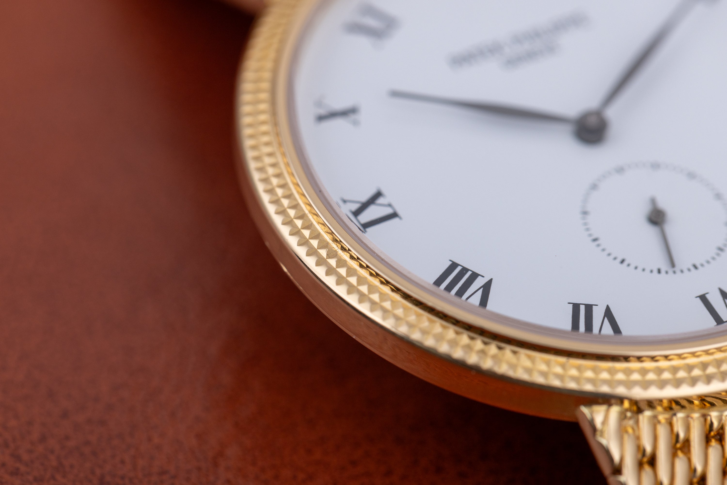 Patek Philippe Calatrava | REF. 3919/005 | Papers | 1989 | 18k Yellow Gold