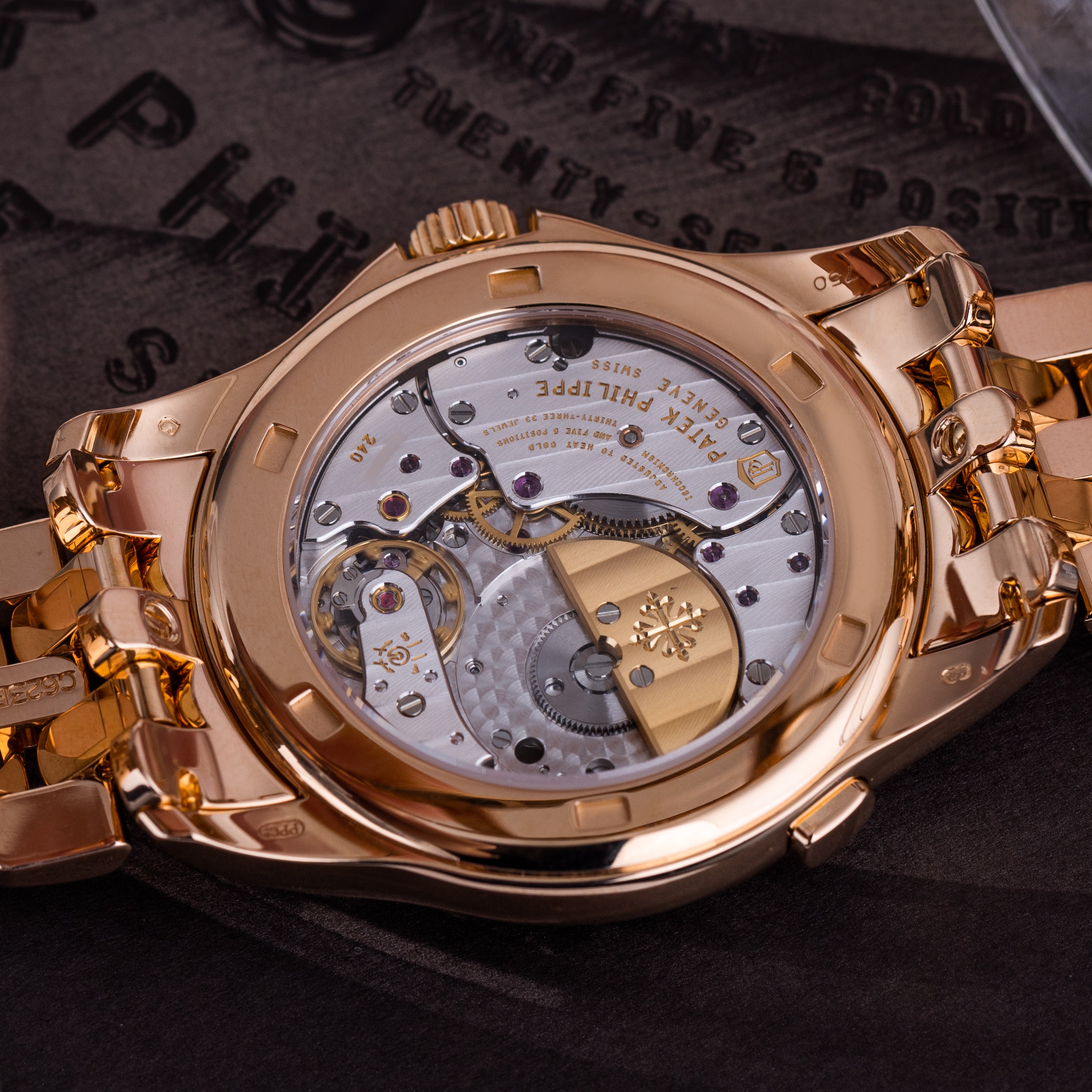 Patek Philippe World Time | REF. 5130/1R-011 | Box & Papers | 2017 | 18k Rose Gold