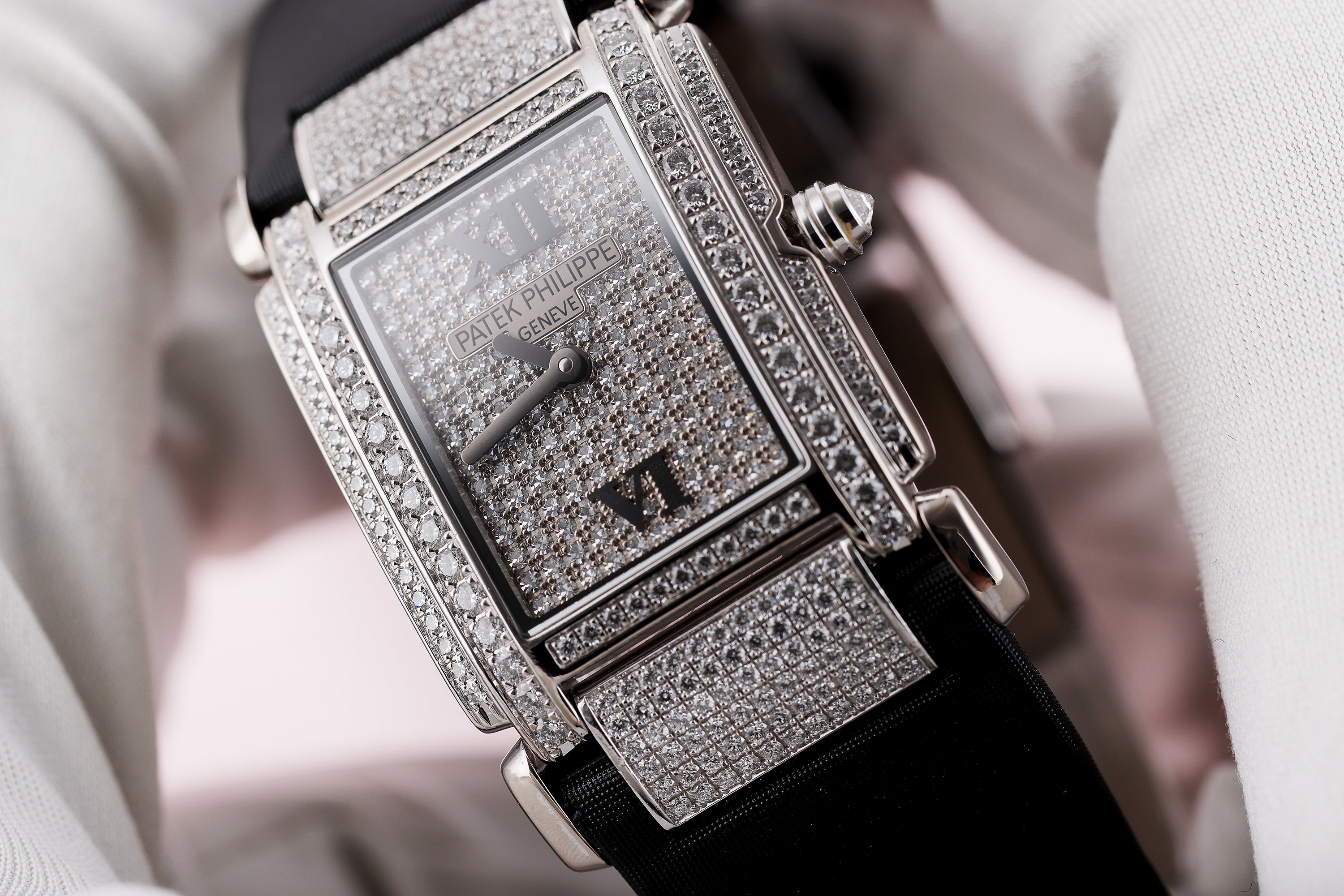 Patek Philippe Twenty-4 | REF. 4910/0G | 18k White Gold | Pavé Diamonds | Box & Papers | 2004