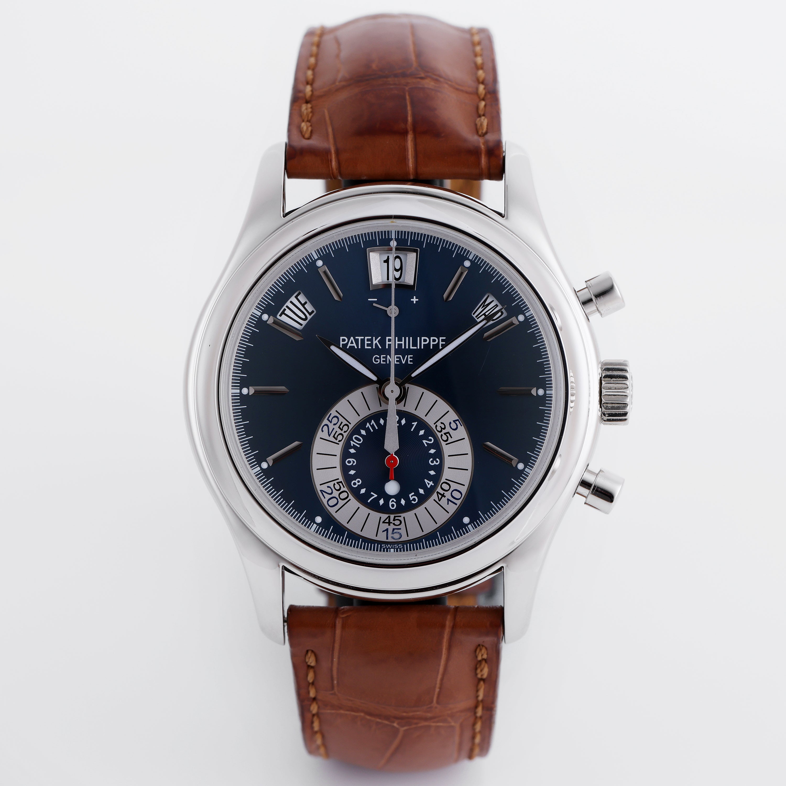 Patek Philippe Annual Calendar Chronograph | REF. 5960P-015 | Platinum | 40mm | 2010 | Box & Papers
