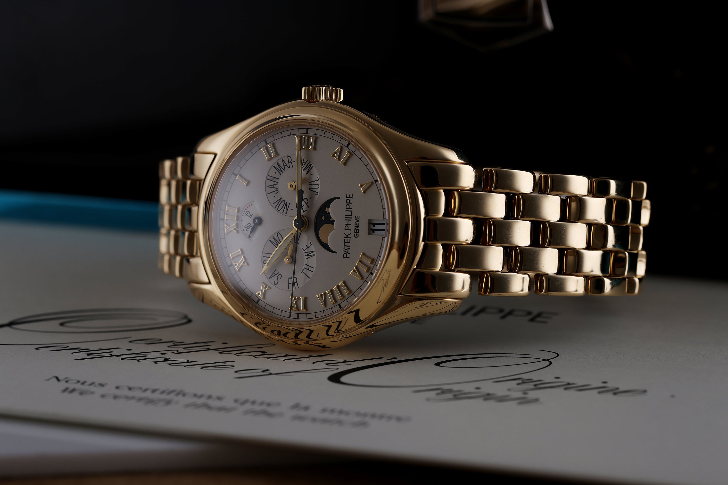 Patek Philippe Annual Calendar | REF. 5036/1J-001 | 18k Yellow Gold | Box & Papers | 2004