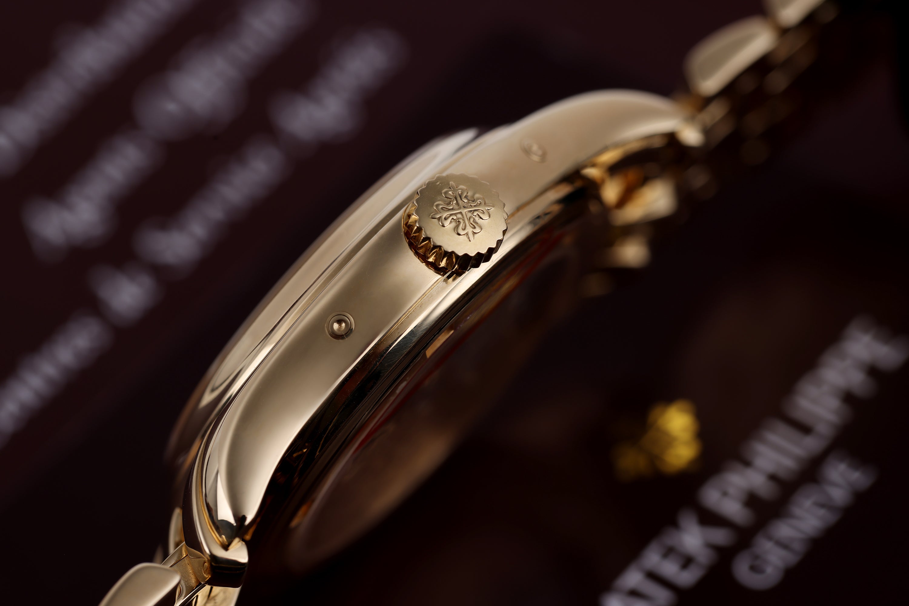 Patek Philippe Annual Calendar | REF. 5036/1J-001 | 18k Yellow Gold | Box & Papers | 2004