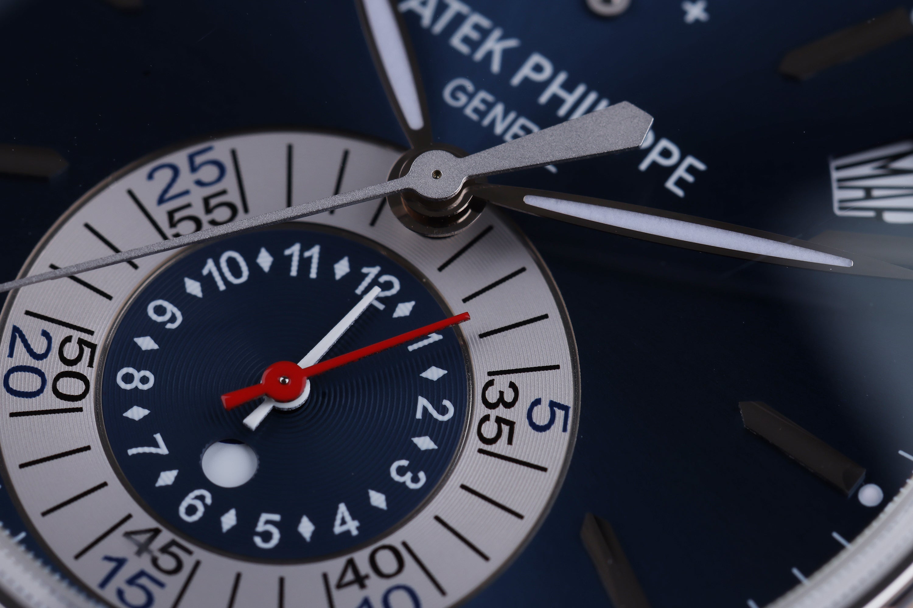 Patek Philippe Annual Calendar Chronograph | REF. 5960P-015 | Platinum | 40mm | 2010 | Box & Papers