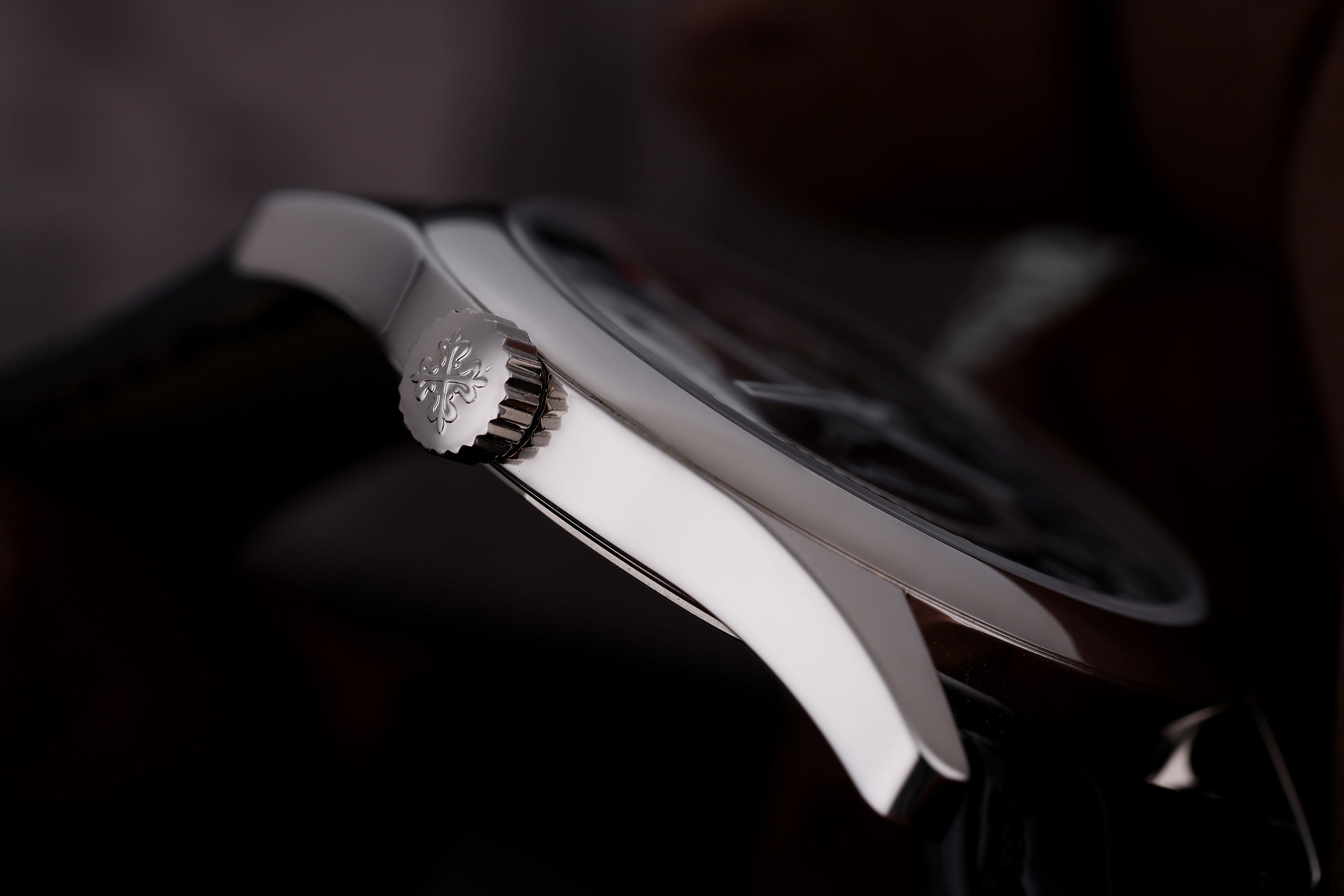 Patek Philippe Calatrava | REF. 6006G-001 | Black Ebony Dial | 18k White Gold | 39mm | Box & Papers | 2018