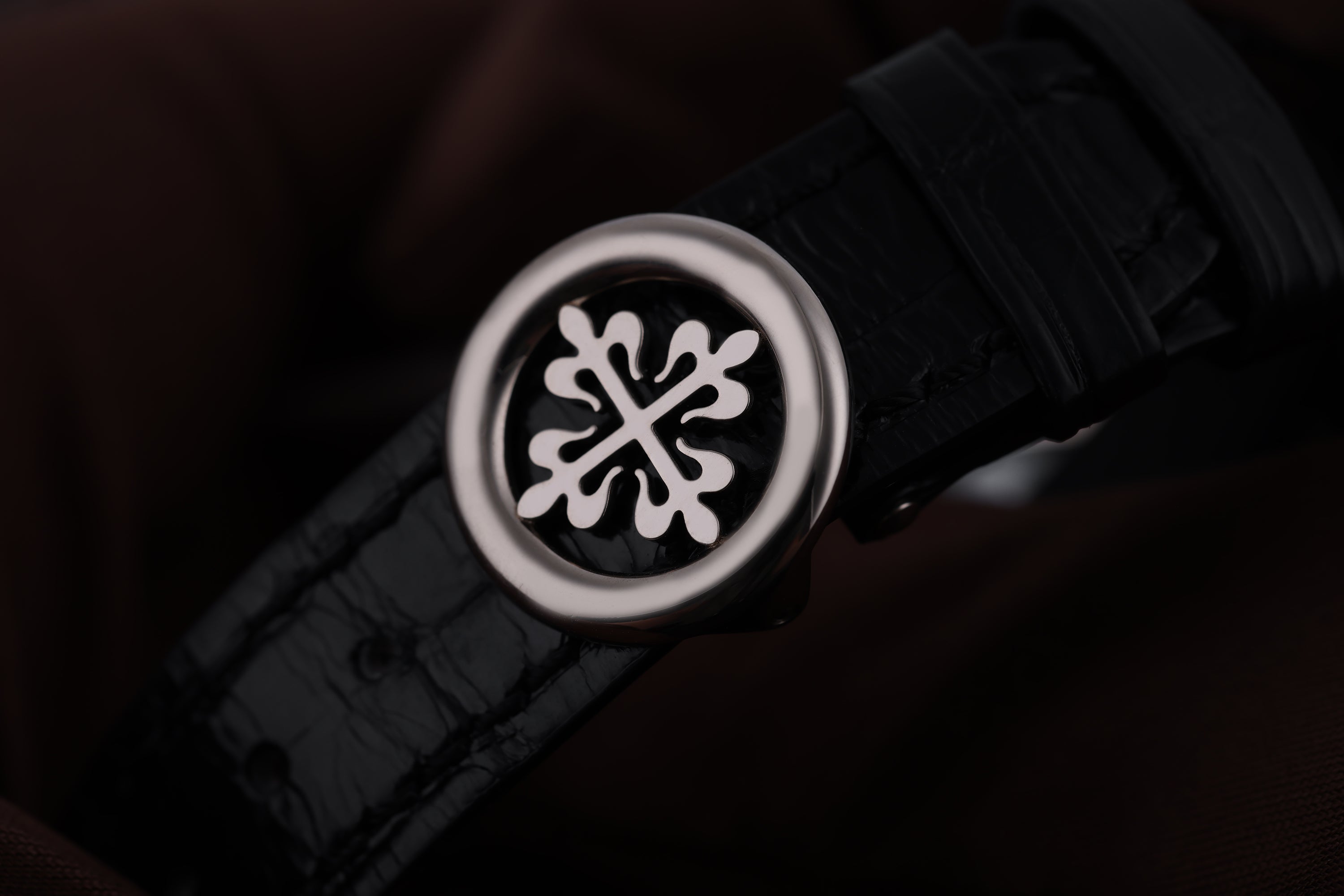 Patek Philippe Calatrava | REF. 6006G-001 | Black Ebony Dial | 18k White Gold | 39mm | Box & Papers | 2018