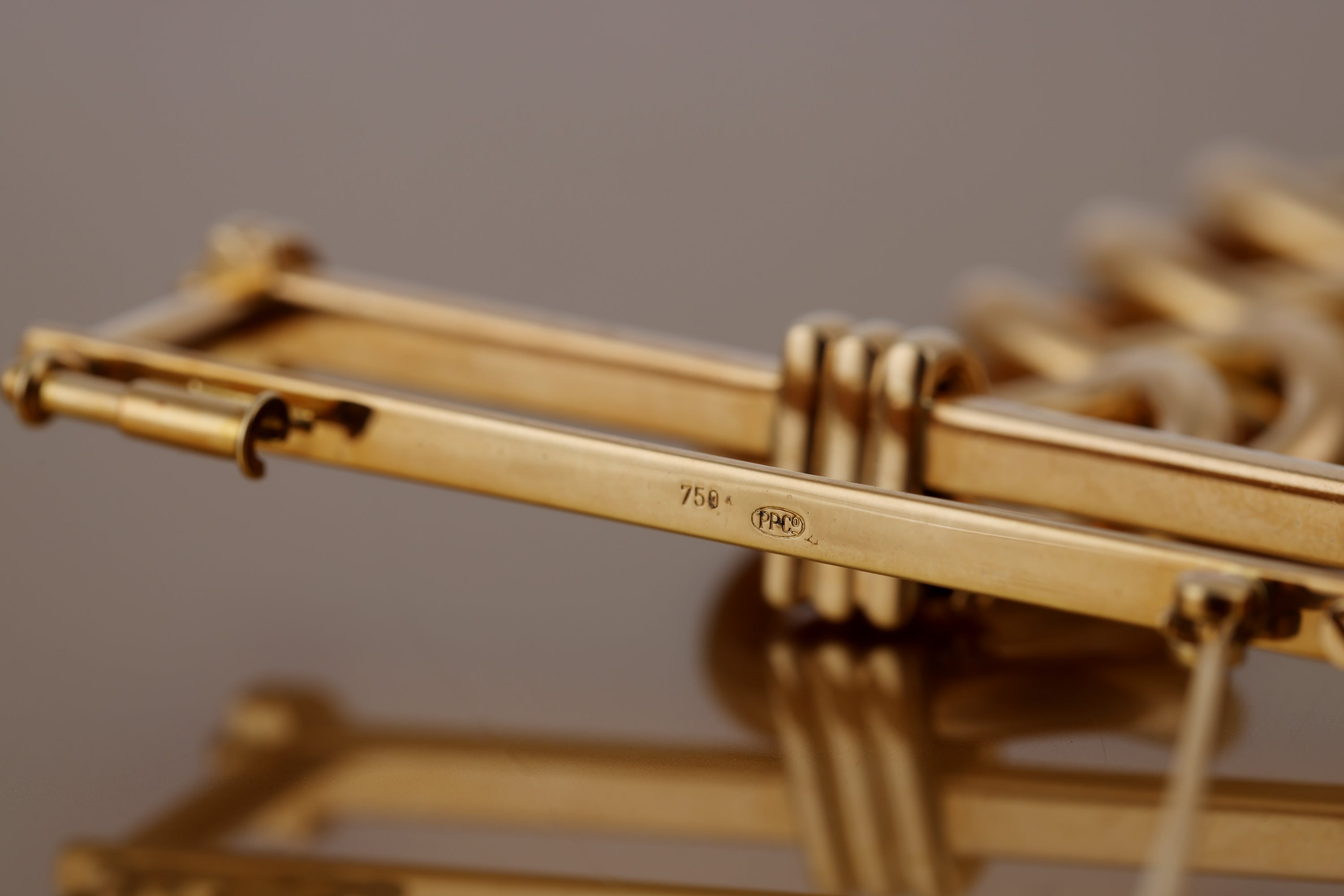 Patek Philippe Ladies Brooch Watch & Nurse's Watch | REF. 4762 | Limited 50 Pieces - 150th Anniversary (1989) | 25mm | Box & Papers 18k Yellow Gold | White Dial