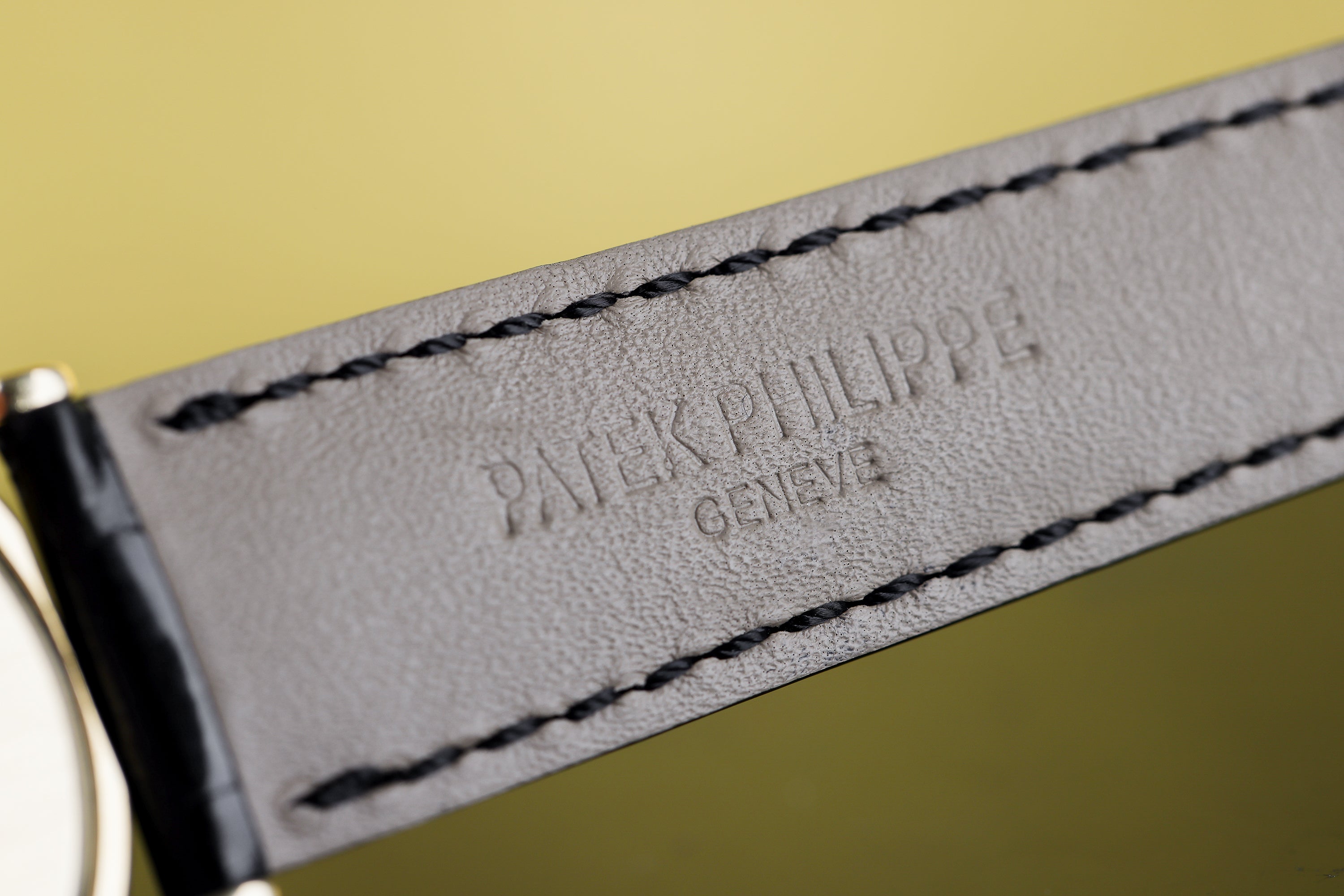 Patek Philippe Calatrava | REF. 3992 | 18k Yellow Gold | 33mm | Automatic | 1990s