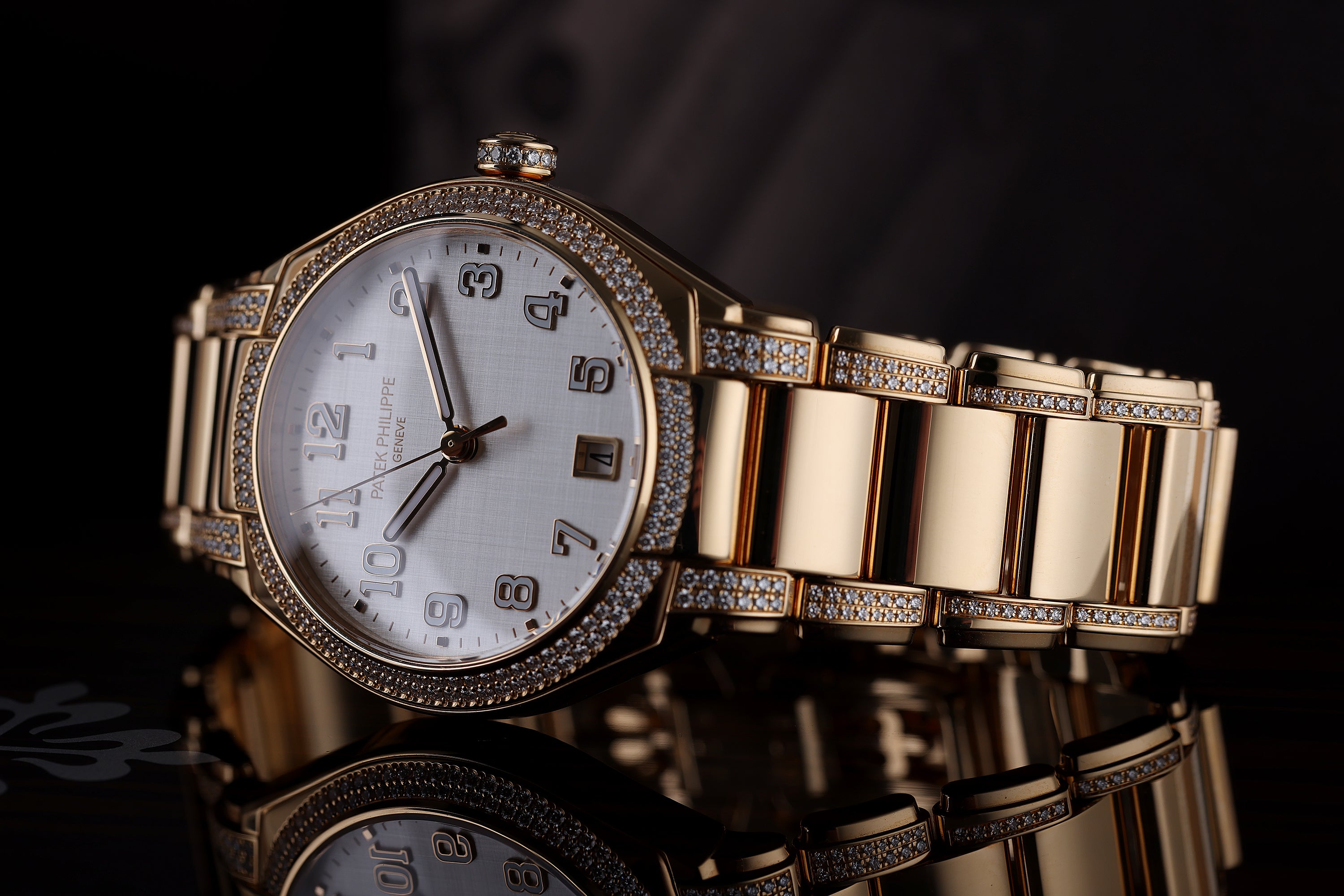 Patek Philippe Twenty-4 Automatic | REF. 7300/1201R-001 | 18k Rose Gold | Diamond Bezel | Box & Papers | 2022
