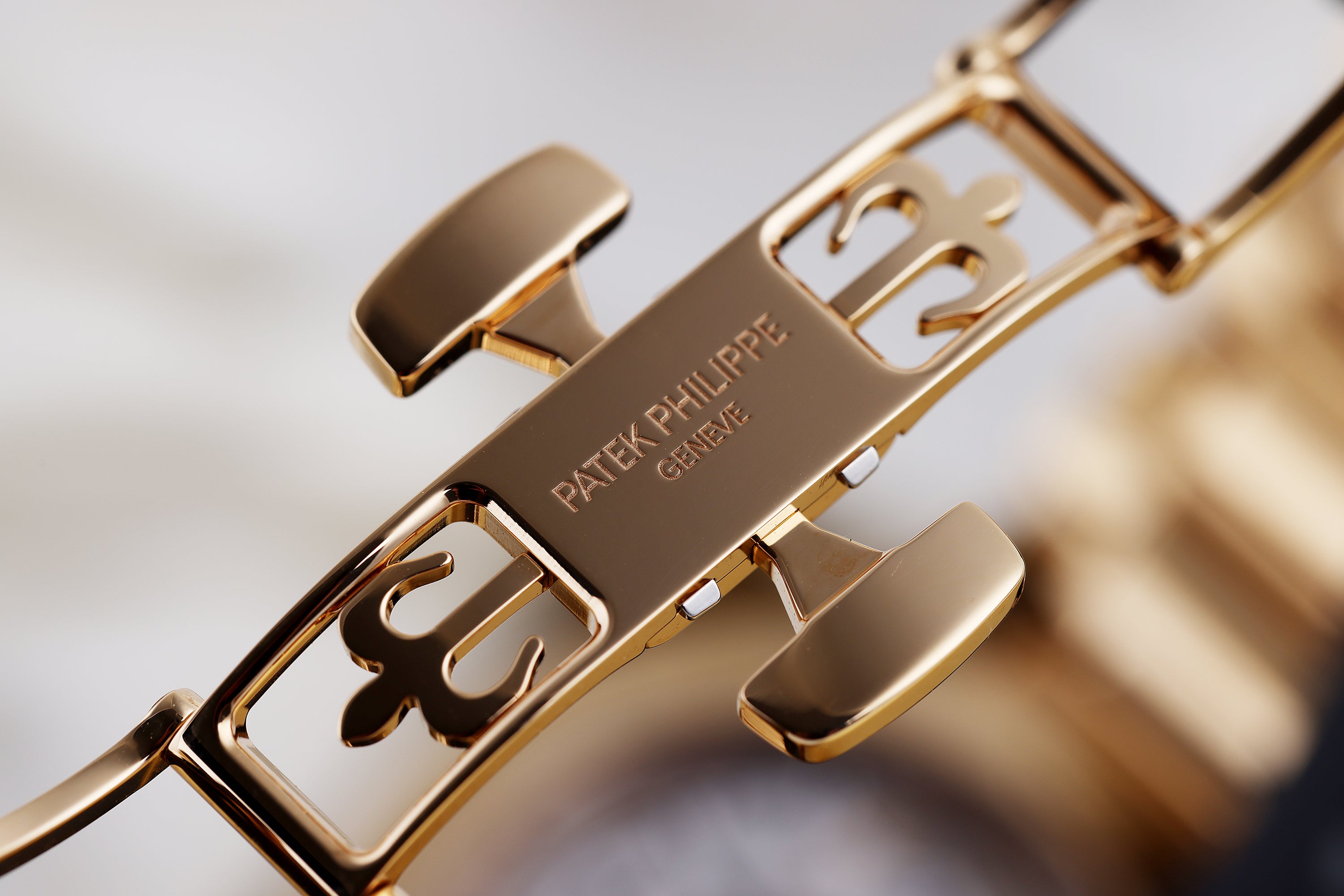 Patek Philippe Twenty-4 Automatic | REF. 7300/1201R-001 | 18k Rose Gold | Diamond Bezel | Box & Papers | 2022