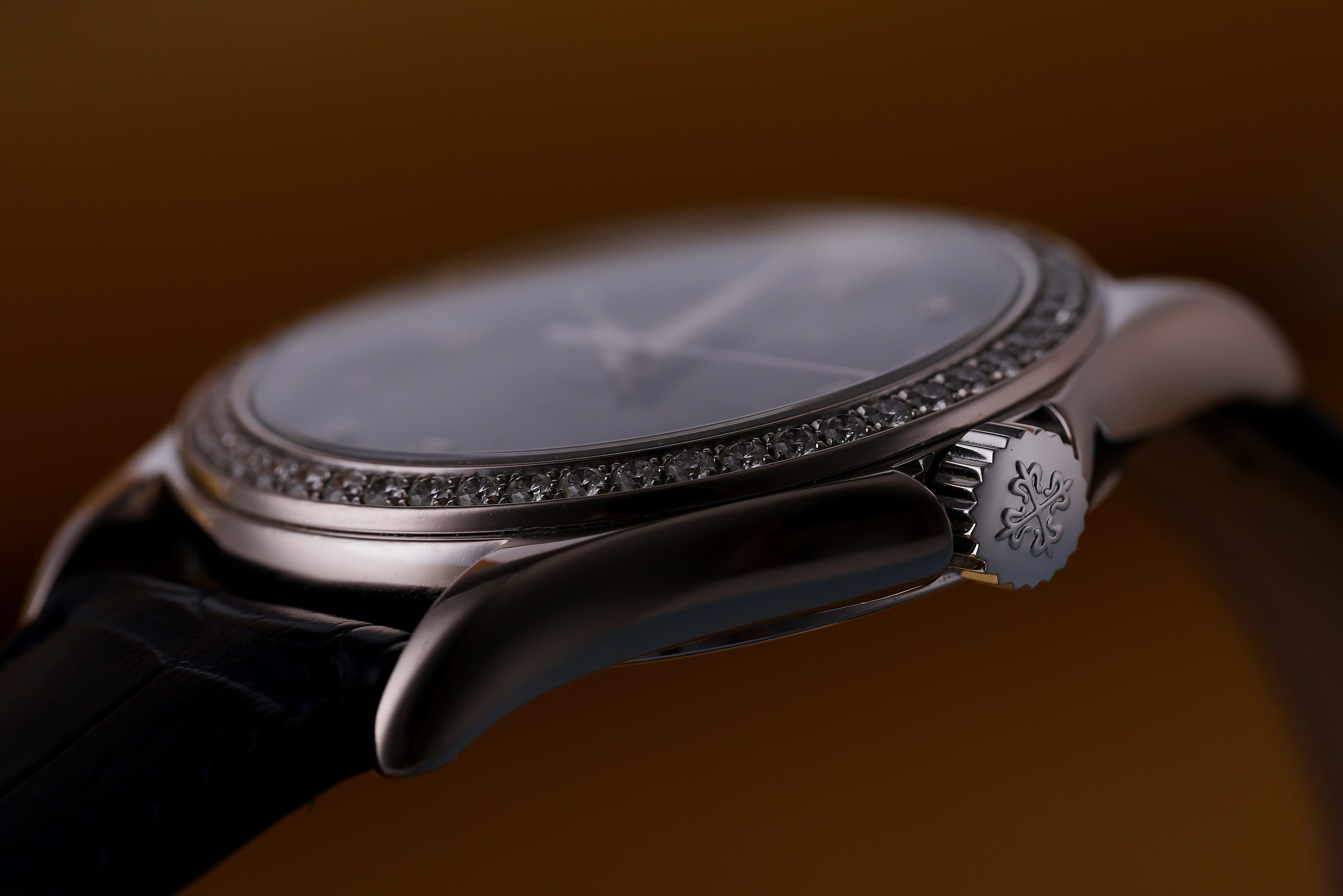 Patek Philippe Calatrava | REF. 5108 | Diamond Bezel | 18k White Gold | 37mm | Extract From The Archives | 2008