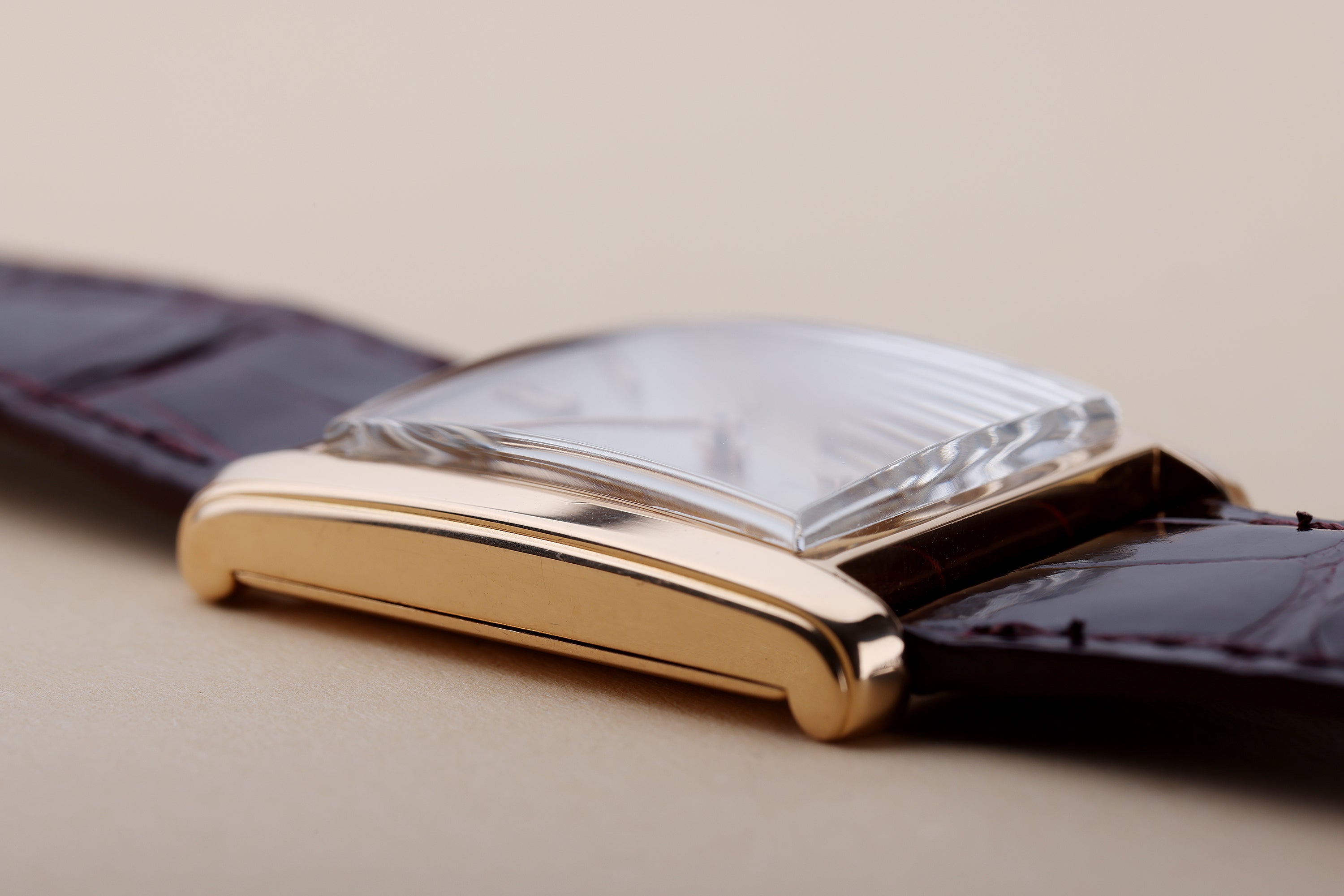 Patek Philippe | REF. 2530/1 | 18k Rose Gold | 27mm | Manual Wind | 1954