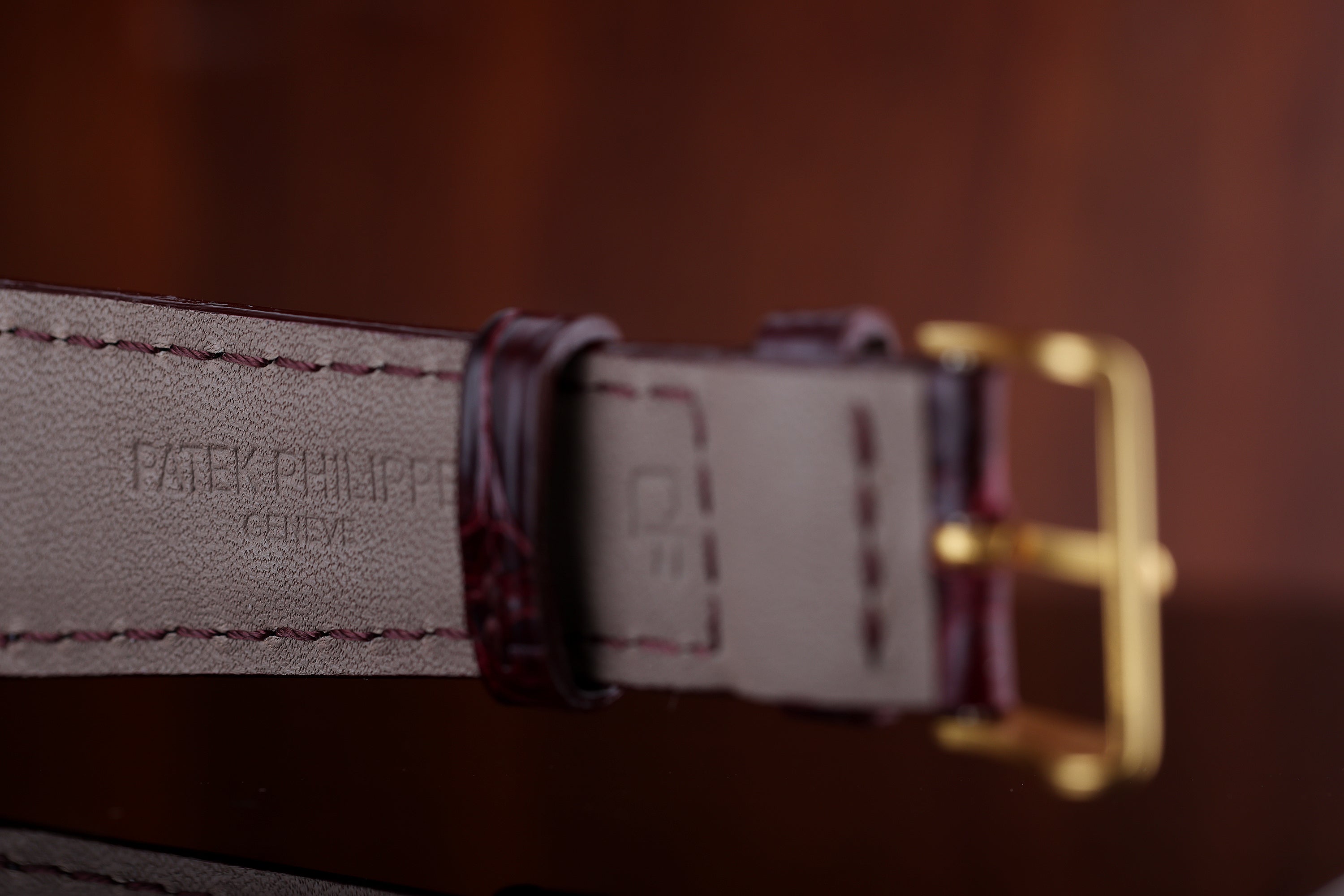 Patek Philippe | REF. 2530/1 | 18k Rose Gold | 27mm | Manual Wind | 1954