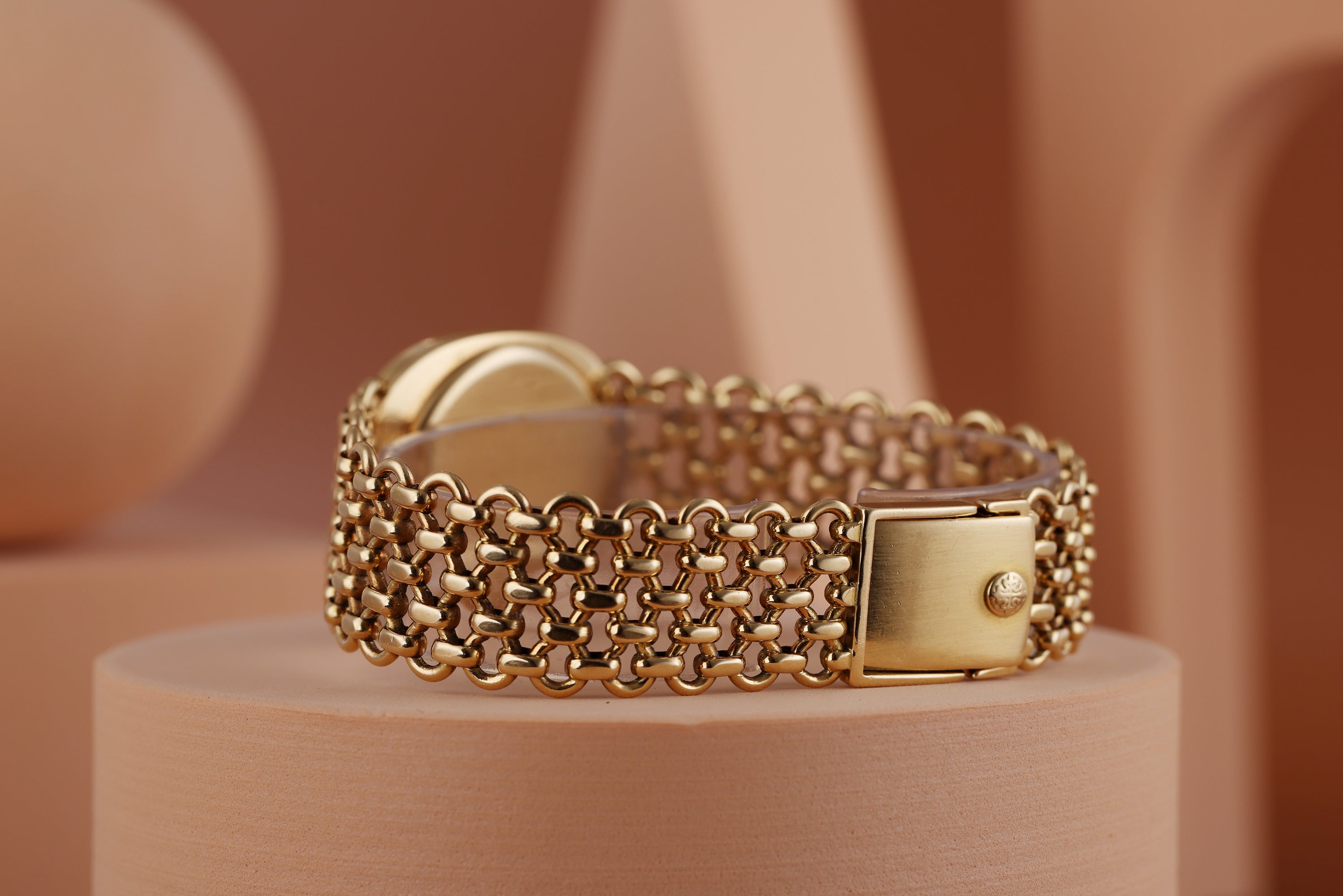 Ultra Rare Patek Philippe Golden Ellipse | REF. 3848/901 | Lapis Lazuli Dial | 27mm | 18k Yellow Gold | Box & Papers | 1980