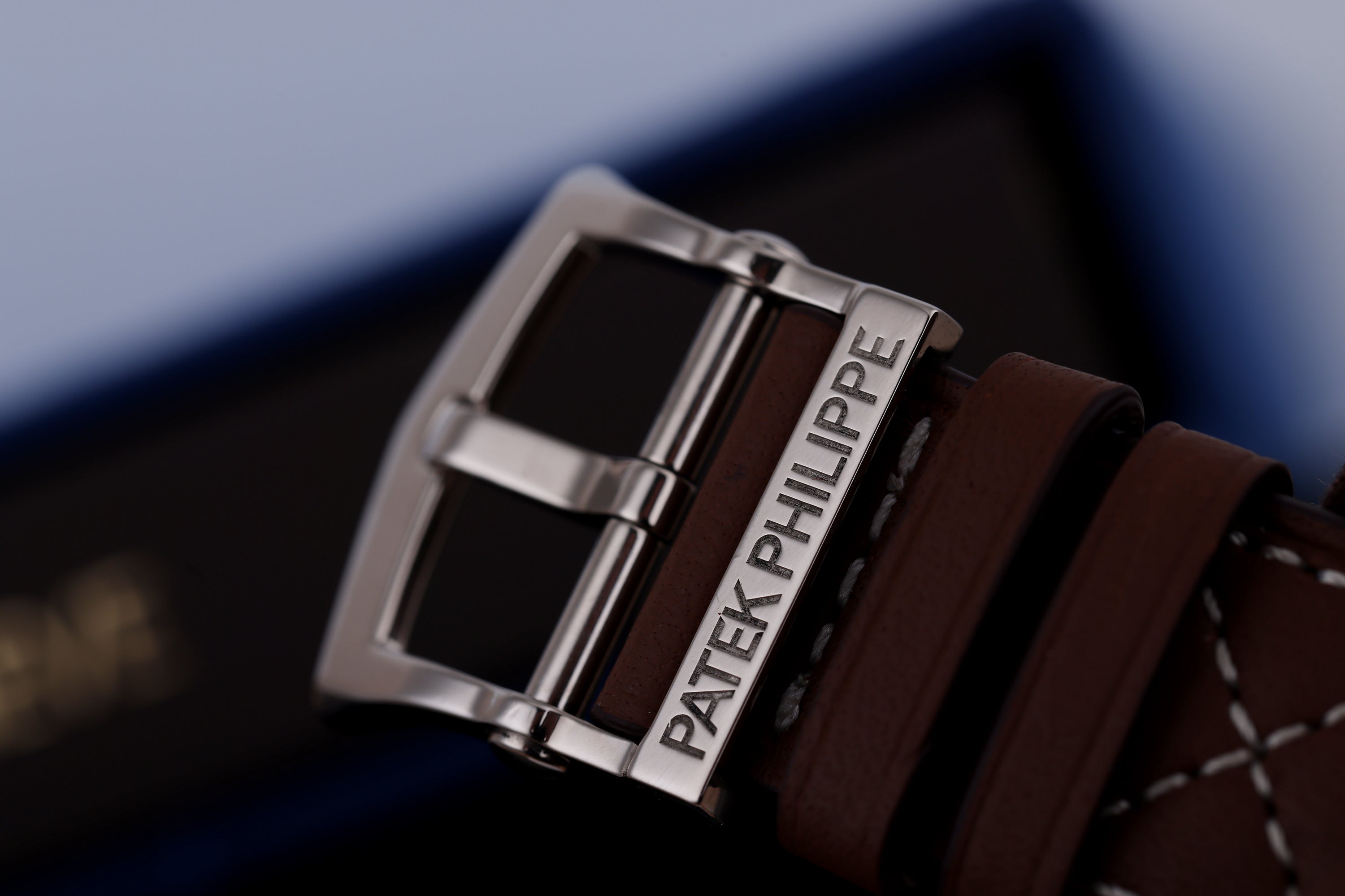 Patek Philippe Calatrava Travel Time Pilot | REF. 5524G | 18k White Gold | 42mm