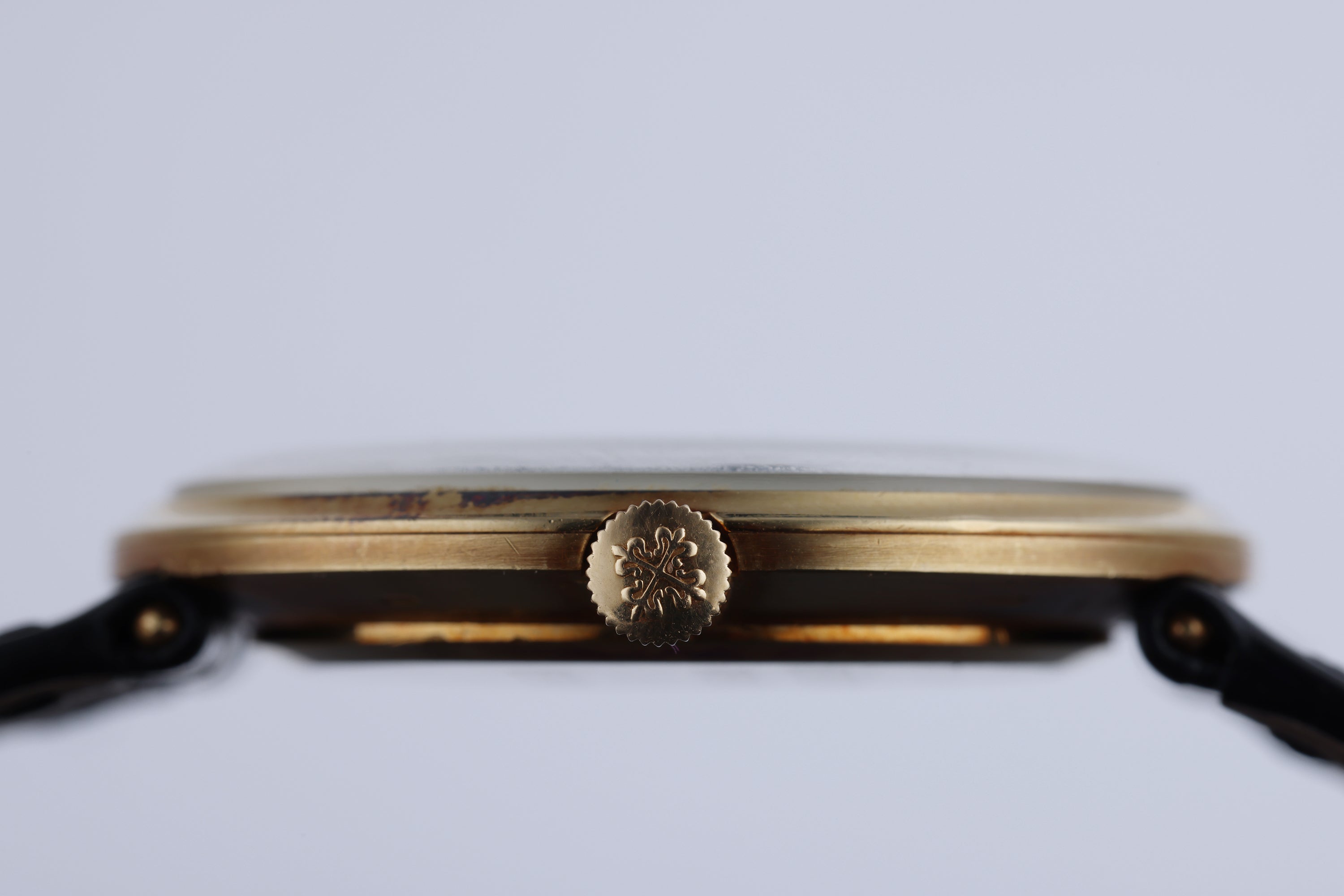 Patek Philippe Calatrava | REF. 2591 | 18k Yellow Gold | Manual Wind | 1969