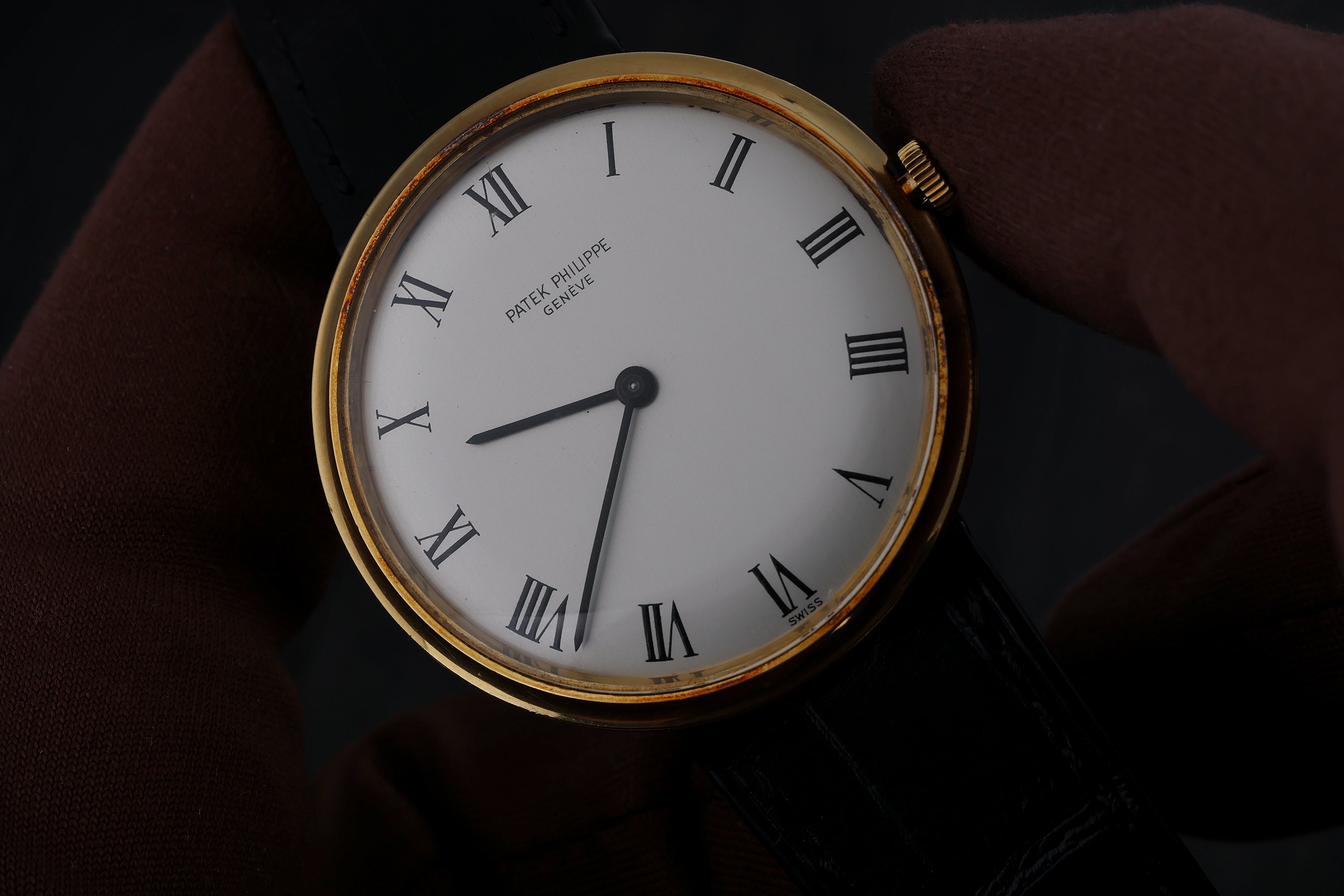 Patek Philippe Calatrava | REF. 2591 | 18k Yellow Gold | Manual Wind | 1969
