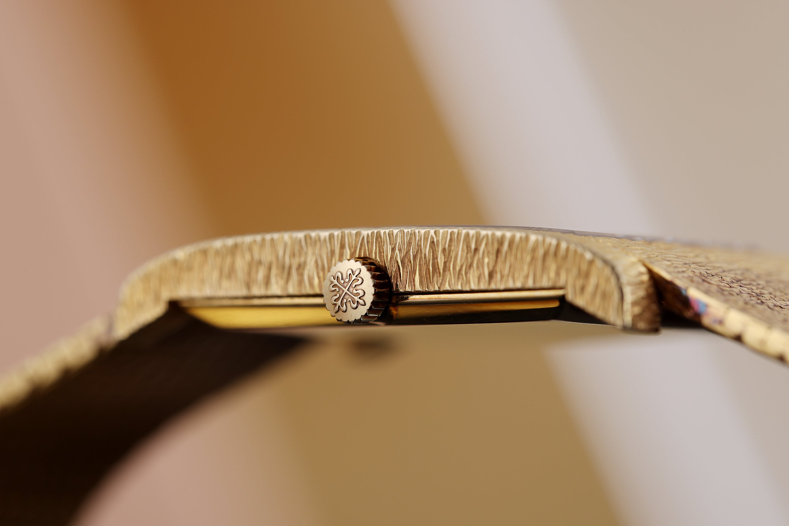 Patek Philippe 1970's Vintage Gondolo | REF. 3553/1 | Bark Finish | 18k Yellow Gold | 26mm | Manual Wind