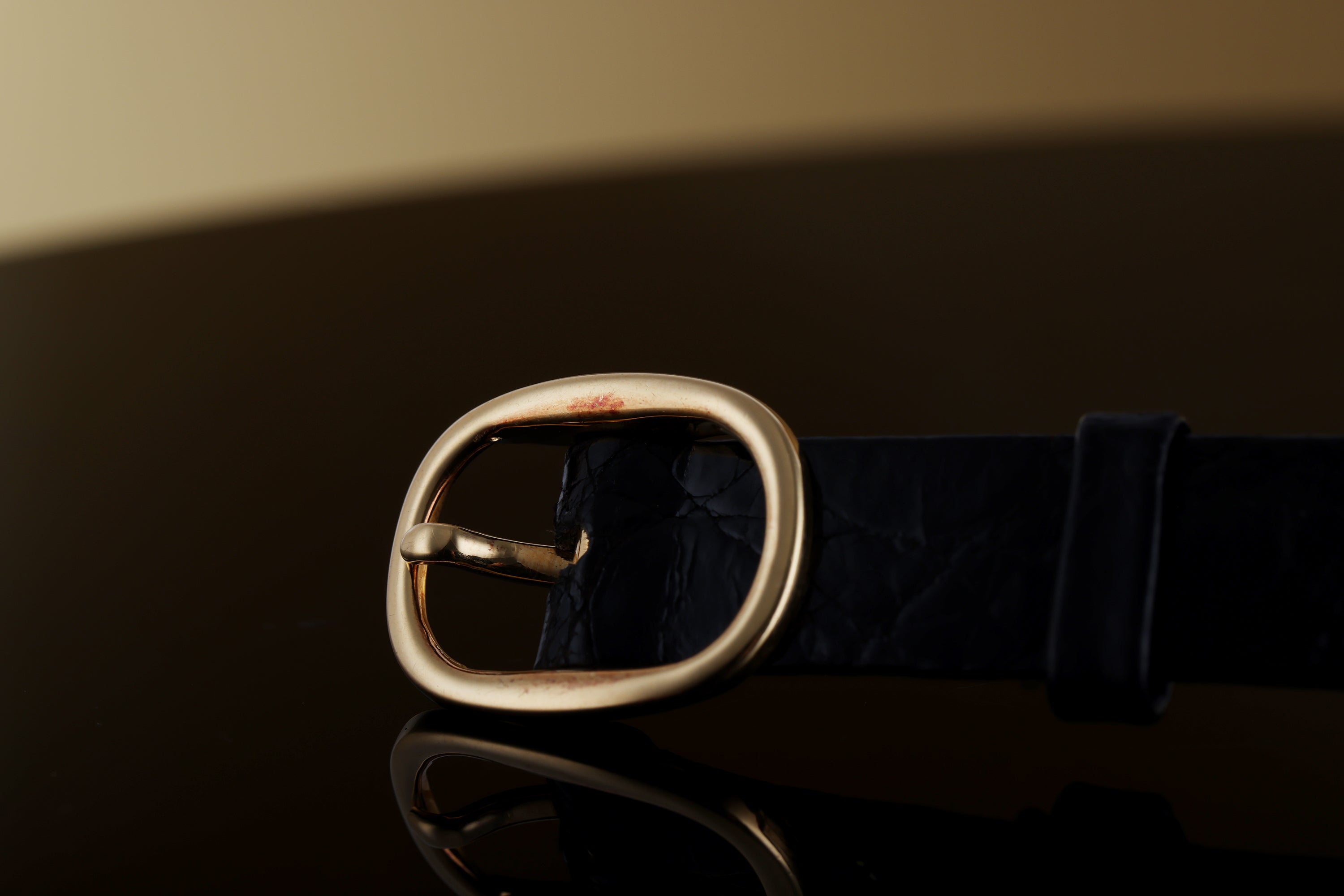 Patek Philippe Ladies Vintage Ellipse | REF. 4502 | Diamond Bezel & Shoulders | 18k Yellow Gold | Manual | 23mm