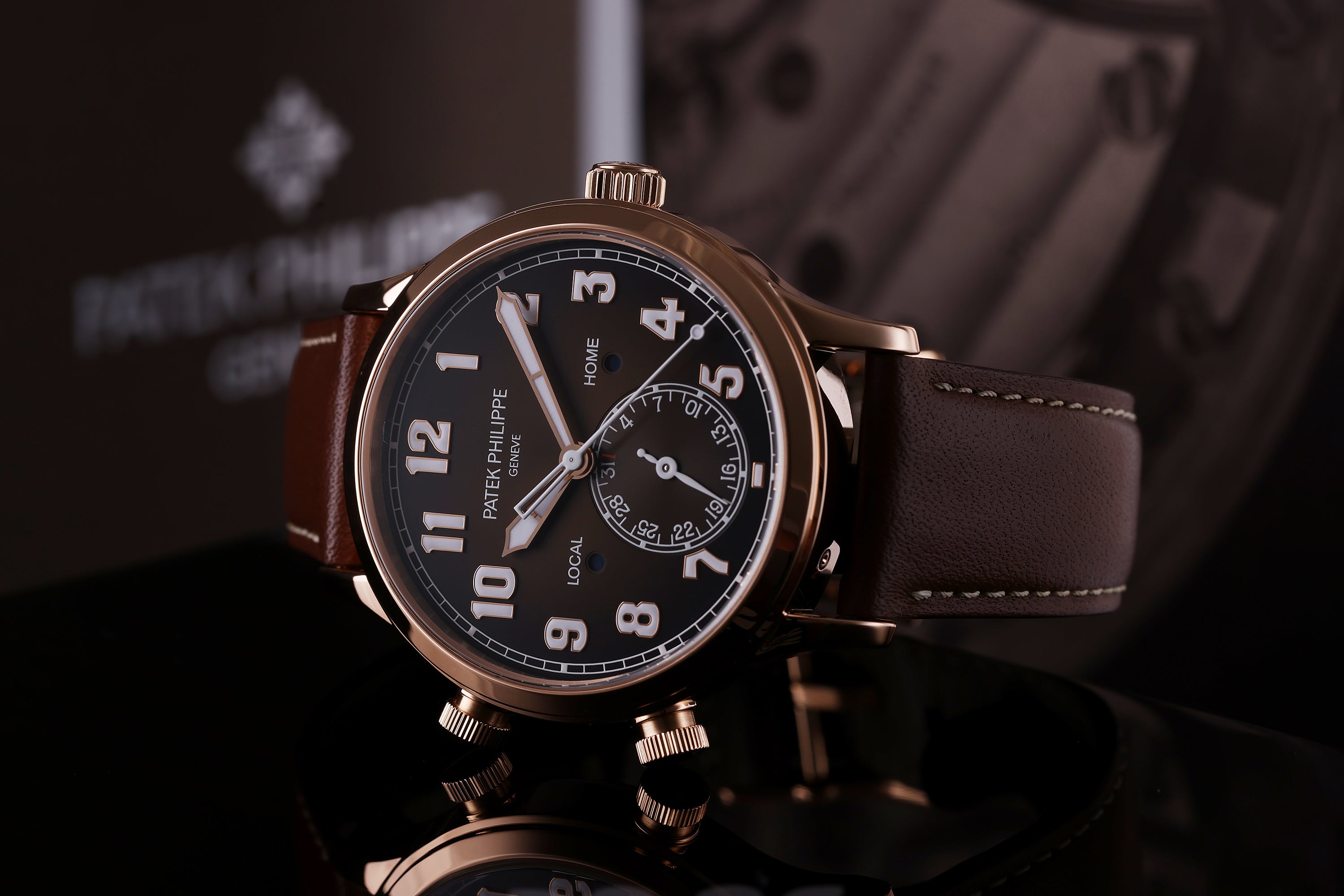 Patek Philippe Calatrava Pilot Travel Time | REF. 5524R-001 | 18k Rose Gold | 42mm | Box & Papers | 2021