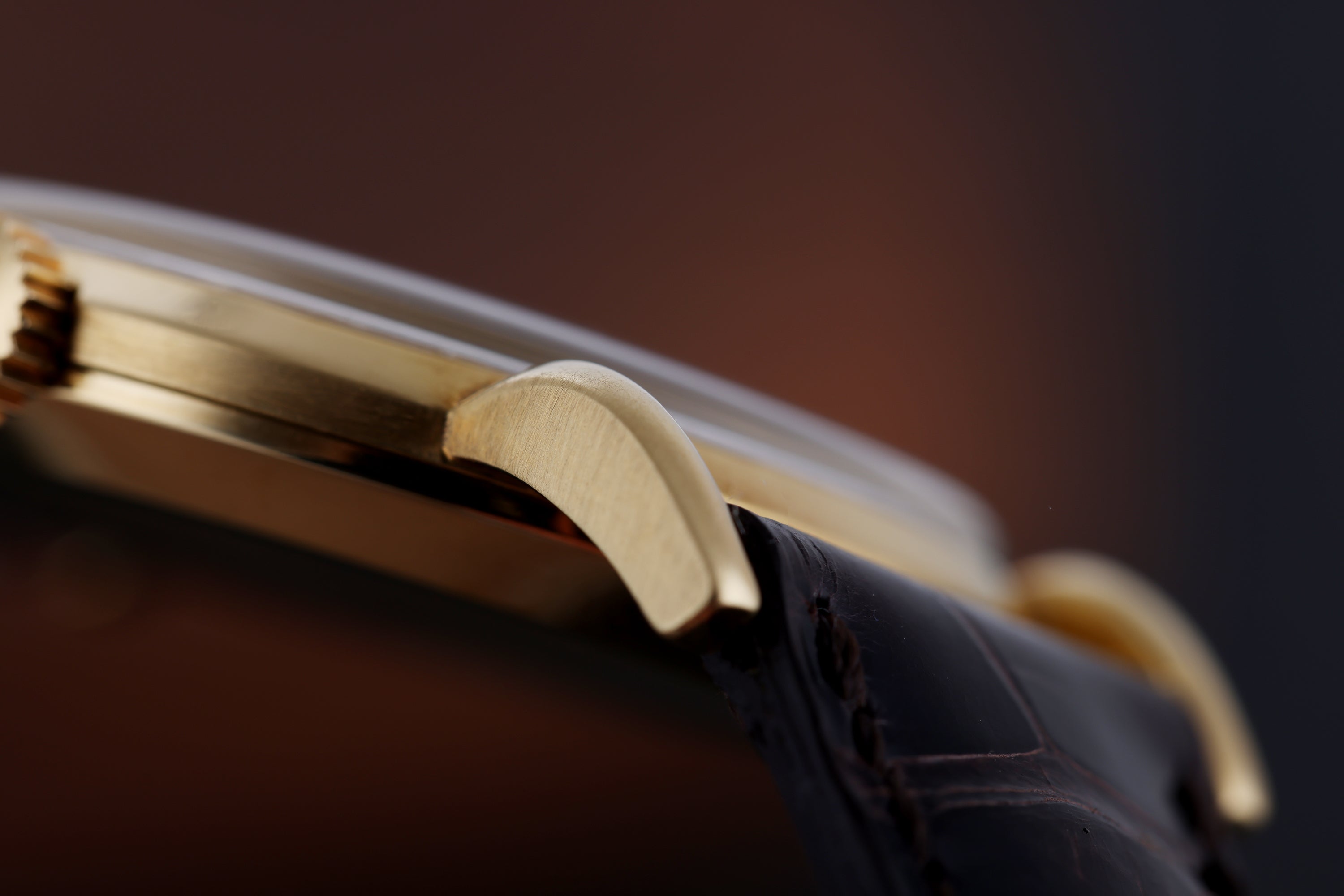 Patek Philippe Calatrava 'Giraffe' | REF. 1595 | Manual Wind | 18k Yellow Gold | 35mm | 1951