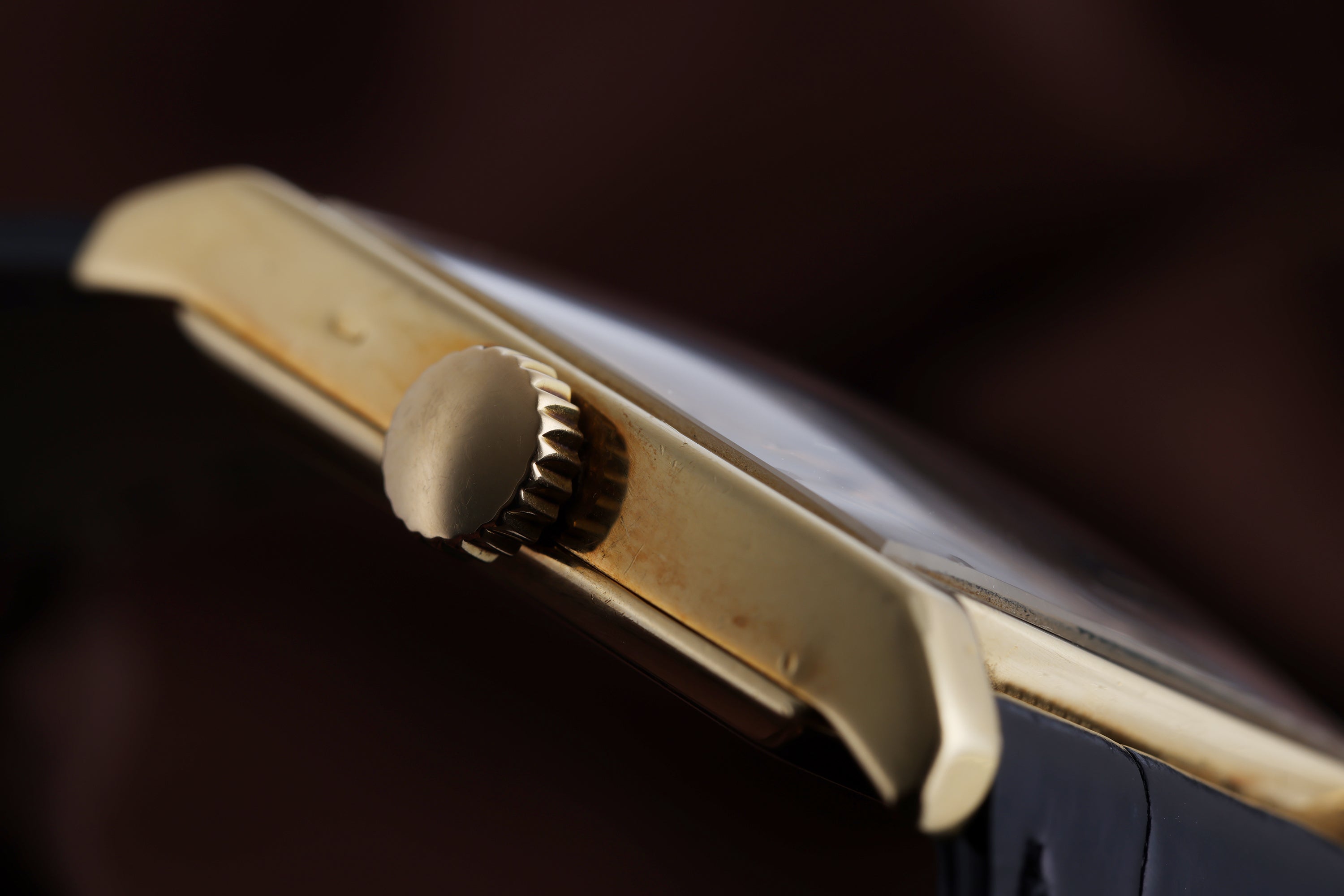 Patek Philippe 1950's Watch | REF. 2446 | 18k Yellow gold | Manual Wind | 26mm | Extract from Archives | 1950