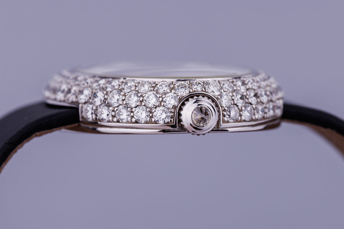 Piaget Limelight Oval-Shaped XL | REF. P10213 | Mother of Pearl & Diamonds | 18k White Gold | 40mm | Box & Papers | 2010