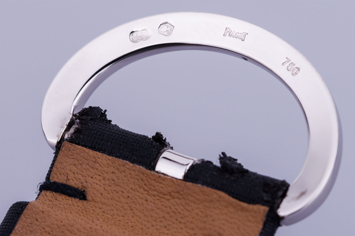 Piaget Limelight Oval-Shaped XL | REF. P10213 | Mother of Pearl & Diamonds | 18k White Gold | 40mm | Box & Papers | 2010