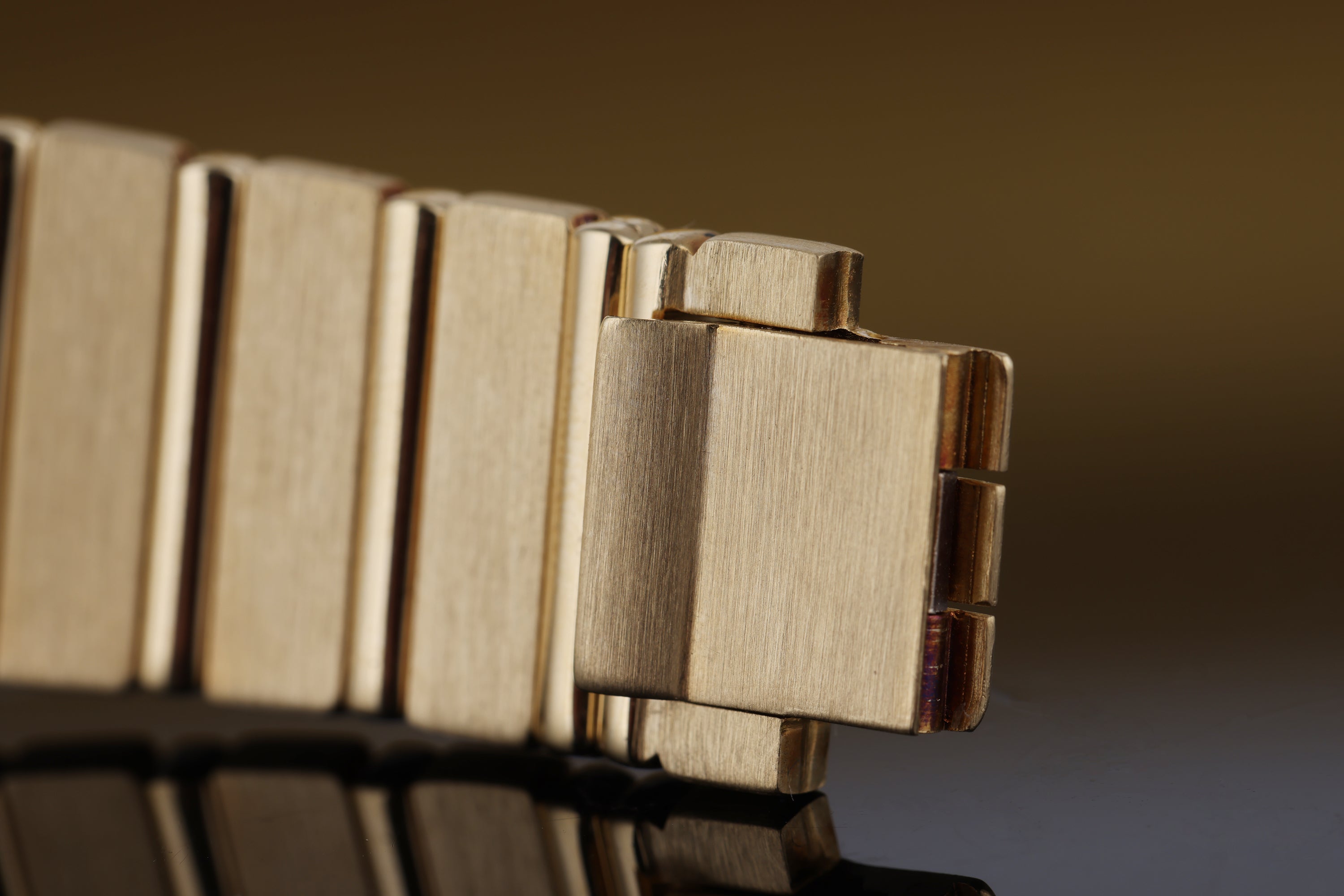 Piaget Polo | REF. 7661 C 701 | Gold Dial | 18k Yellow Gold | 1980's