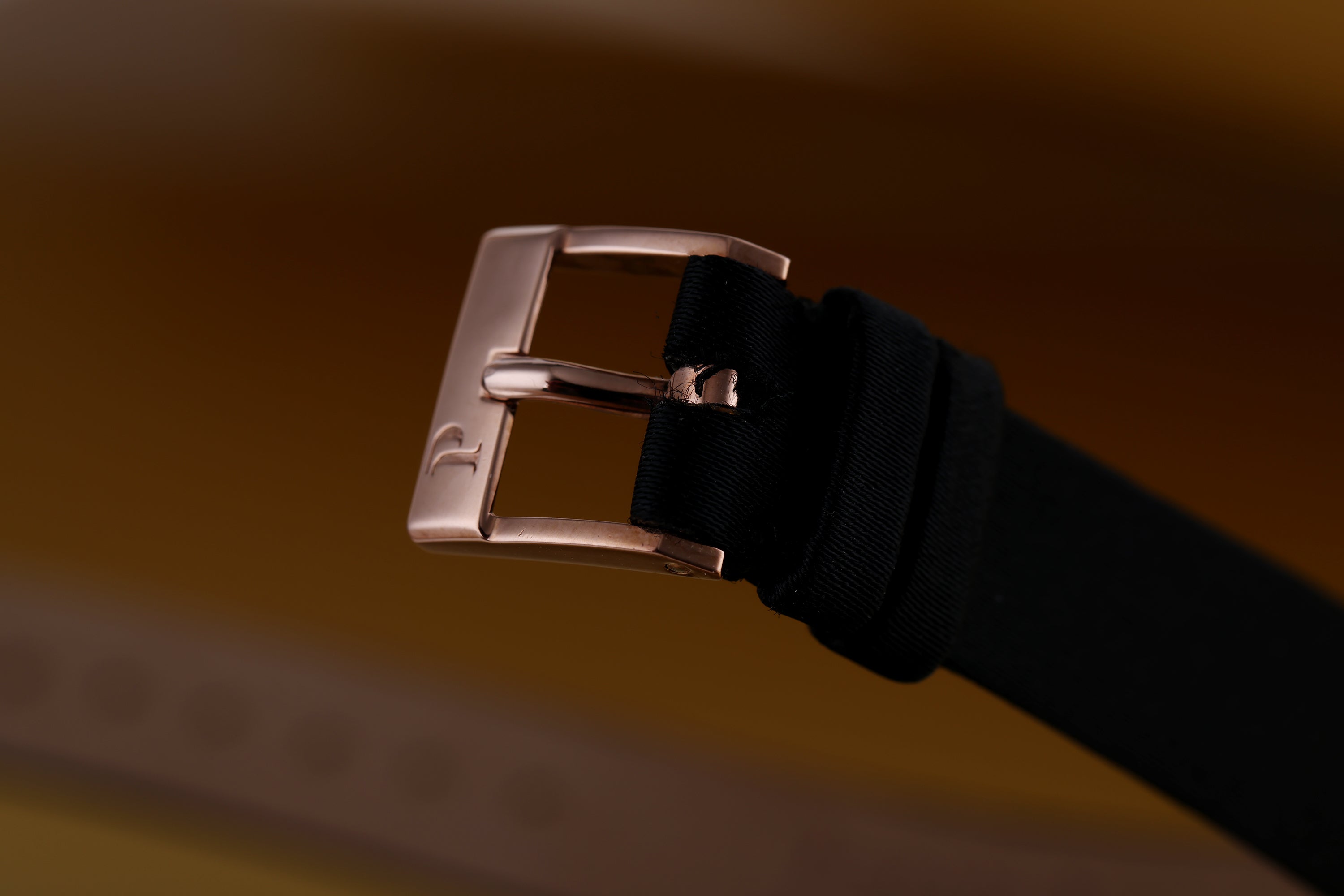 Piaget Possession | REF. PI0402 | 18k Rose Gold | Diamond Bezel | 28.5mm