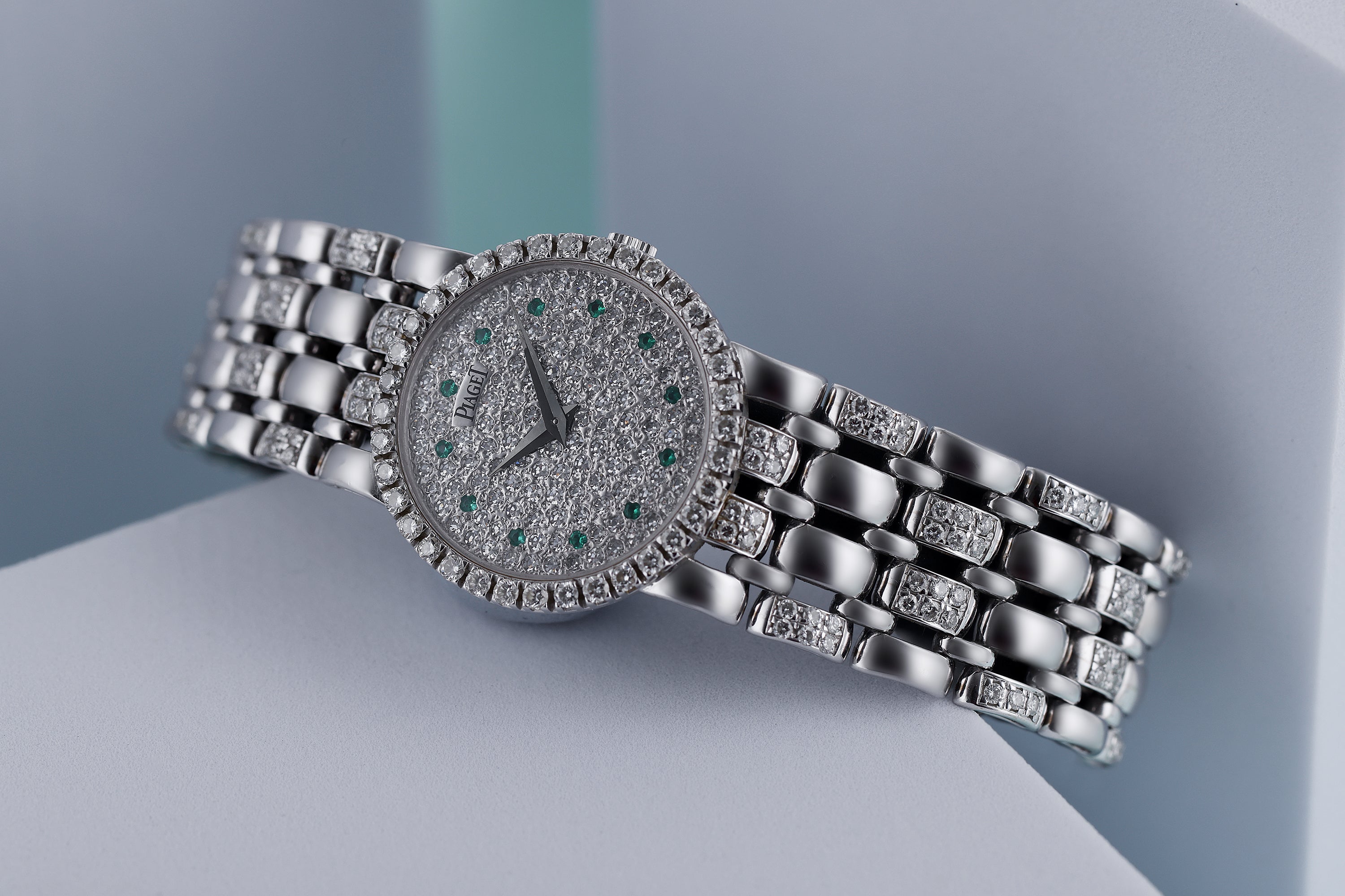 Piaget Vintage Ladies Wristwatch | REF. 9706 K 61 R | Pavé Diamond Dial & Emerald Hours | 18k White Gold | 24mm | Manual Wind | 1970s | Service Papers