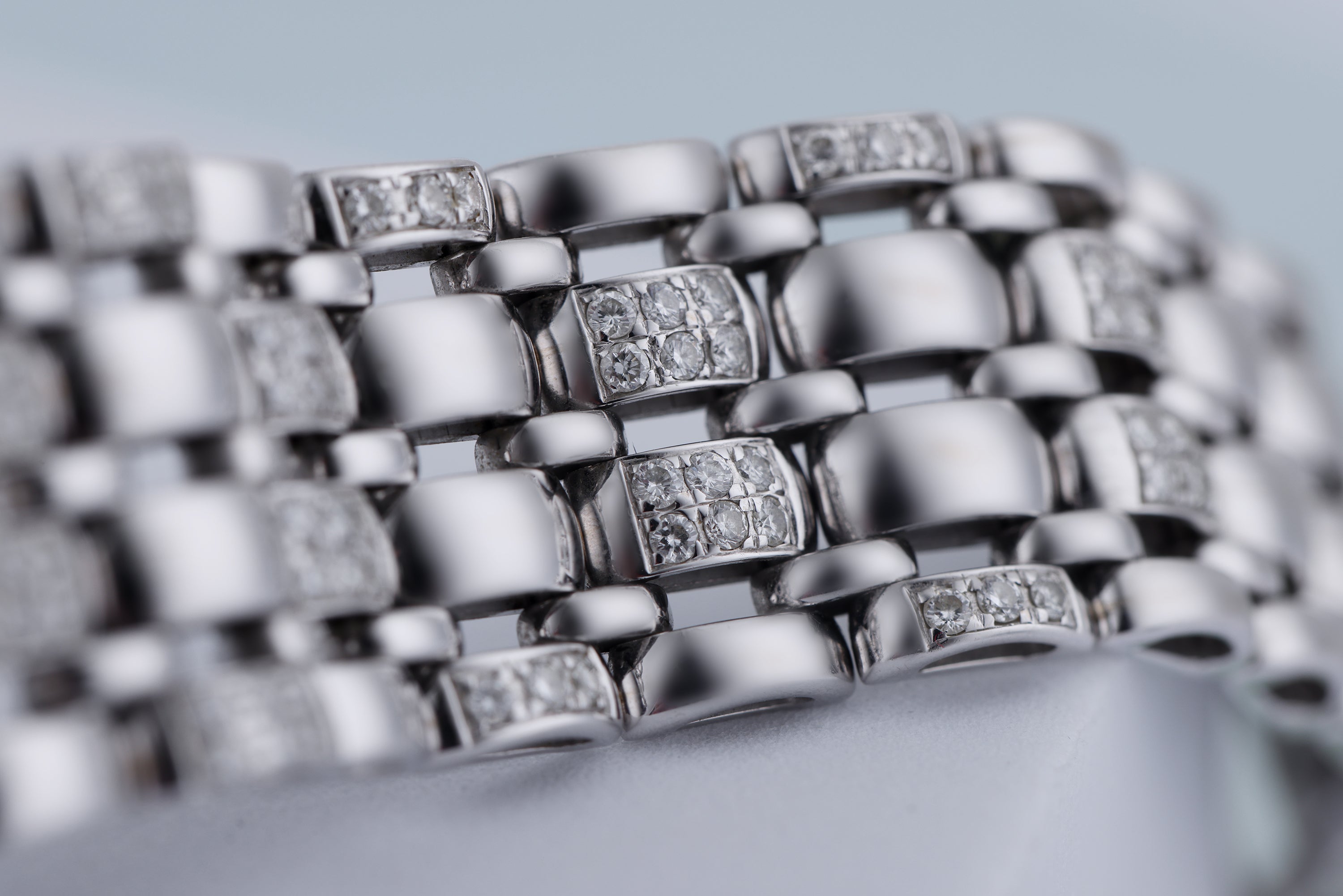 Piaget Vintage Ladies Wristwatch | REF. 9706 K 61 R | Pavé Diamond Dial & Emerald Hours | 18k White Gold | 24mm | Manual Wind | 1970s | Service Papers