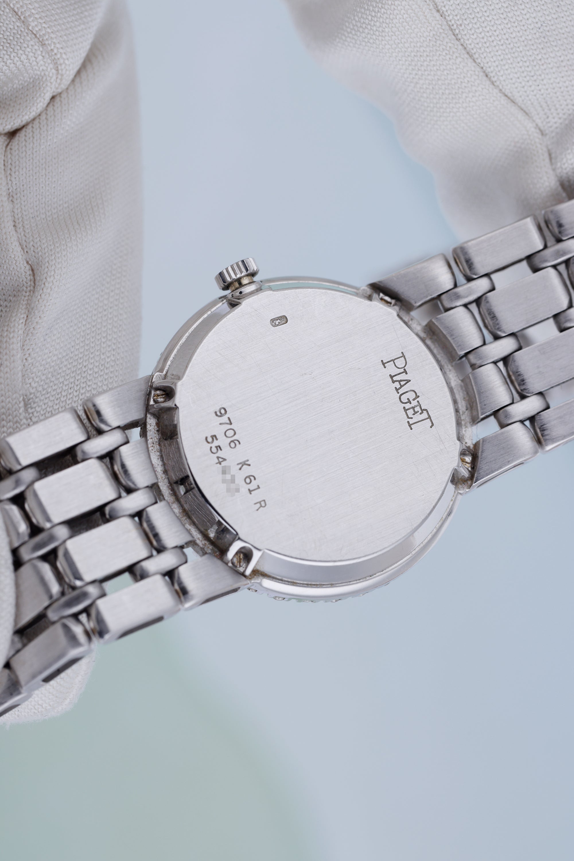 Piaget Vintage Ladies Wristwatch | REF. 9706 K 61 R | Pavé Diamond Dial & Emerald Hours | 18k White Gold | 24mm | Manual Wind | 1970s | Service Papers