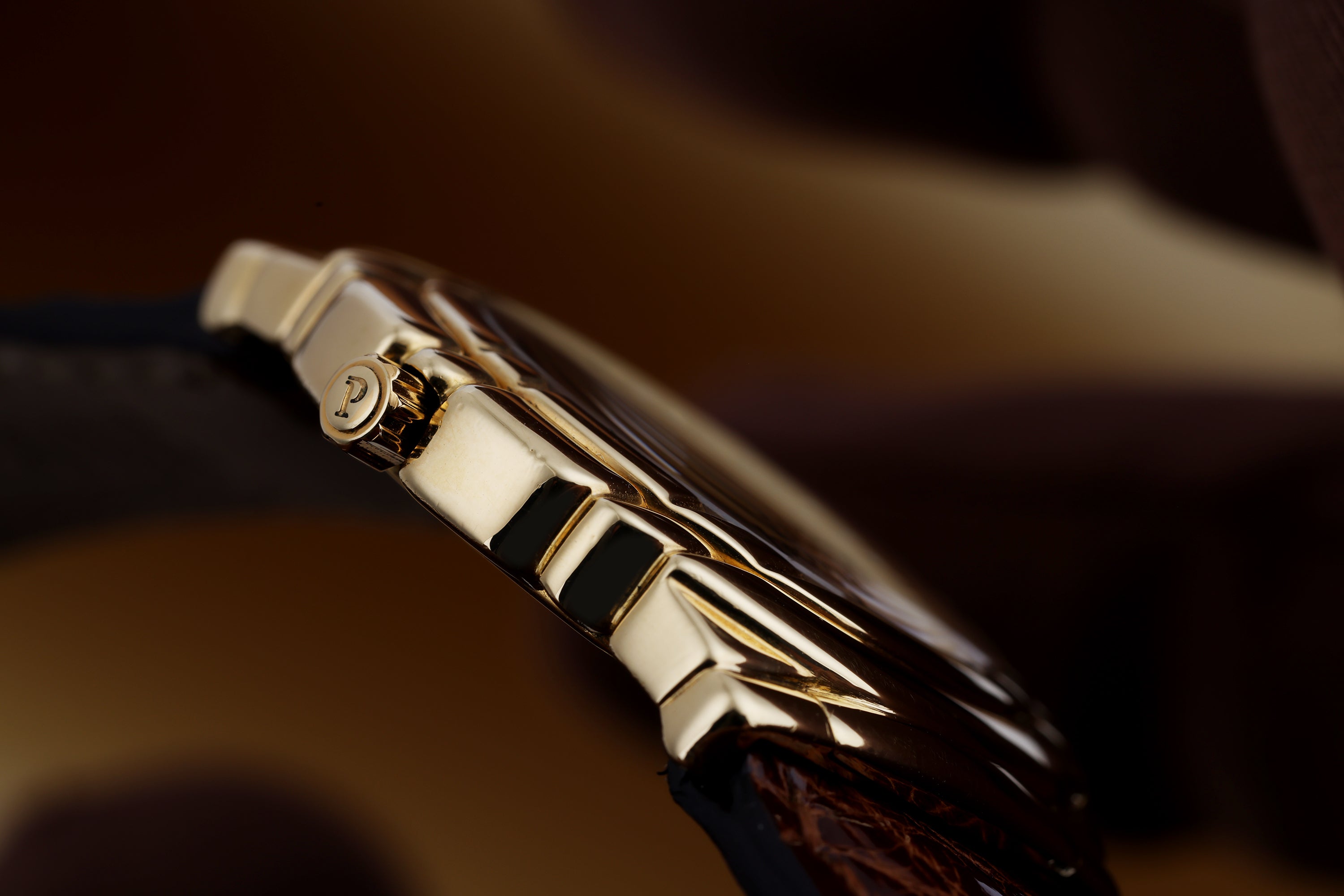Piaget Tanagra | REF. GOA 15246 | Pavé Diamond & Ruby Baguette Dial | 18k Yellow Gold | 33mm | Circa 1990's