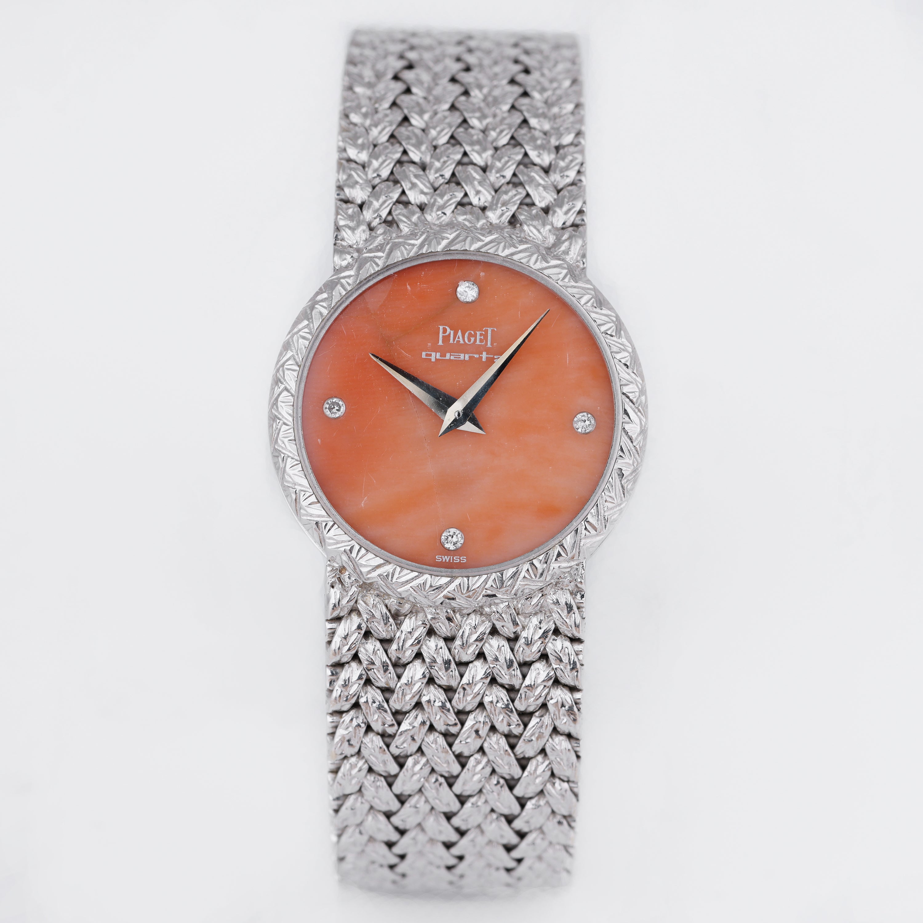 Piaget Vintage Lady Wristwatch | REF. 722 D 2 | Coral Diamond Dial | 18k White Gold | Circa 1990's | 24.5mm