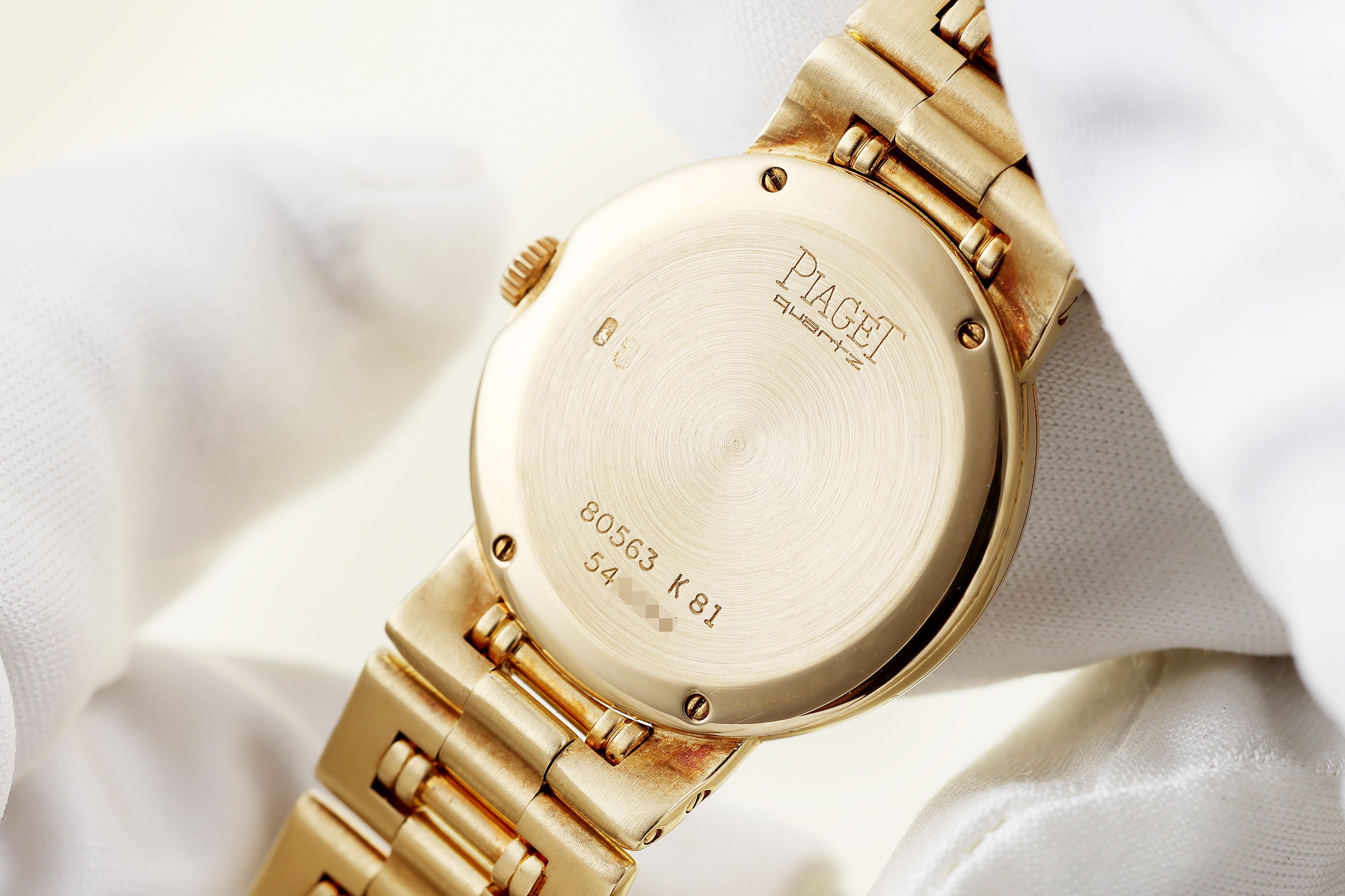 Piaget Dancer | REF. 80563 K 81 | Gold Dial | 18k Yellow Gold | 23mm