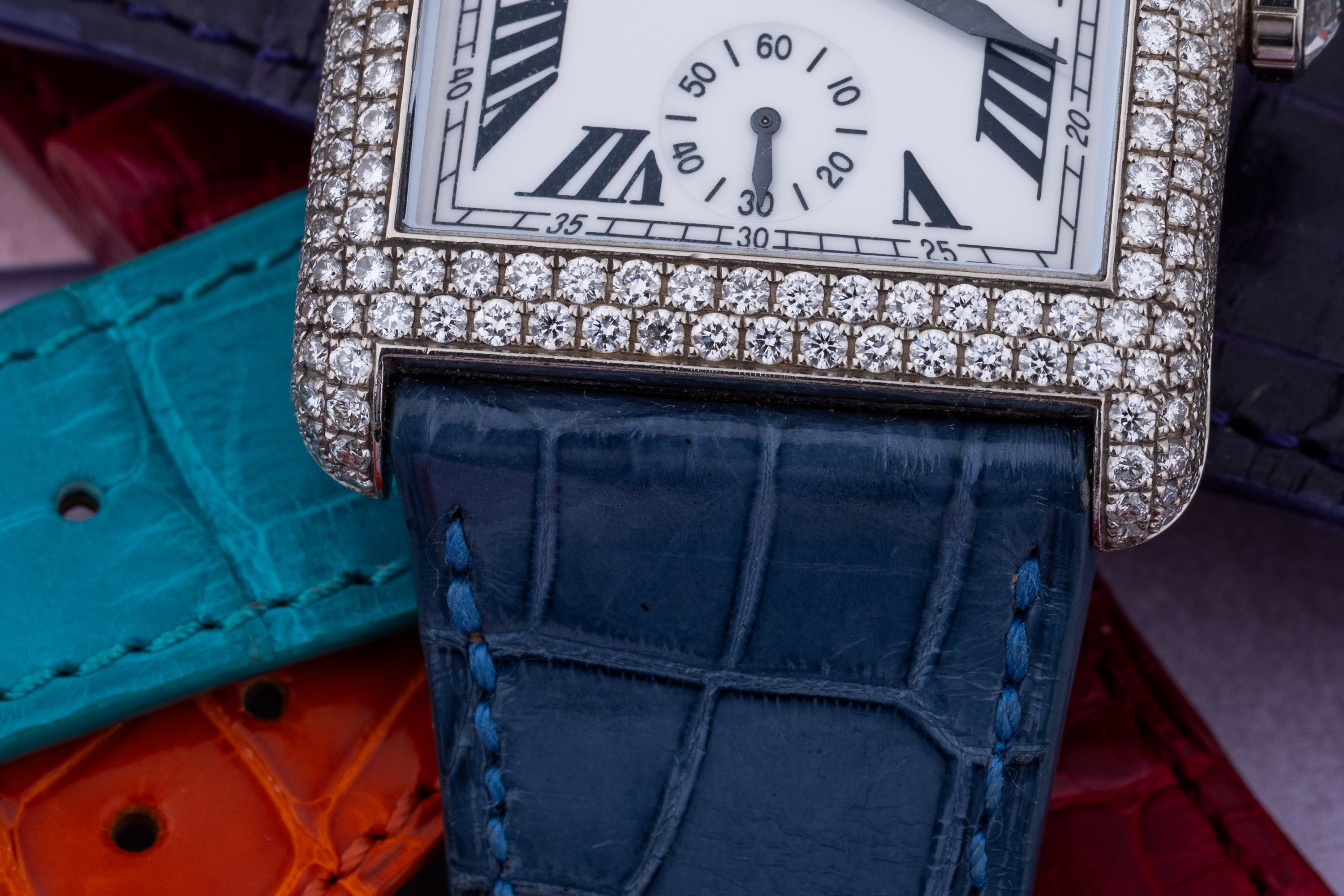 Ralph Lauren Stirrup | REF. RLR0022704 | 18k White Gold | 32mm | + 4 Additional Coloured Straps