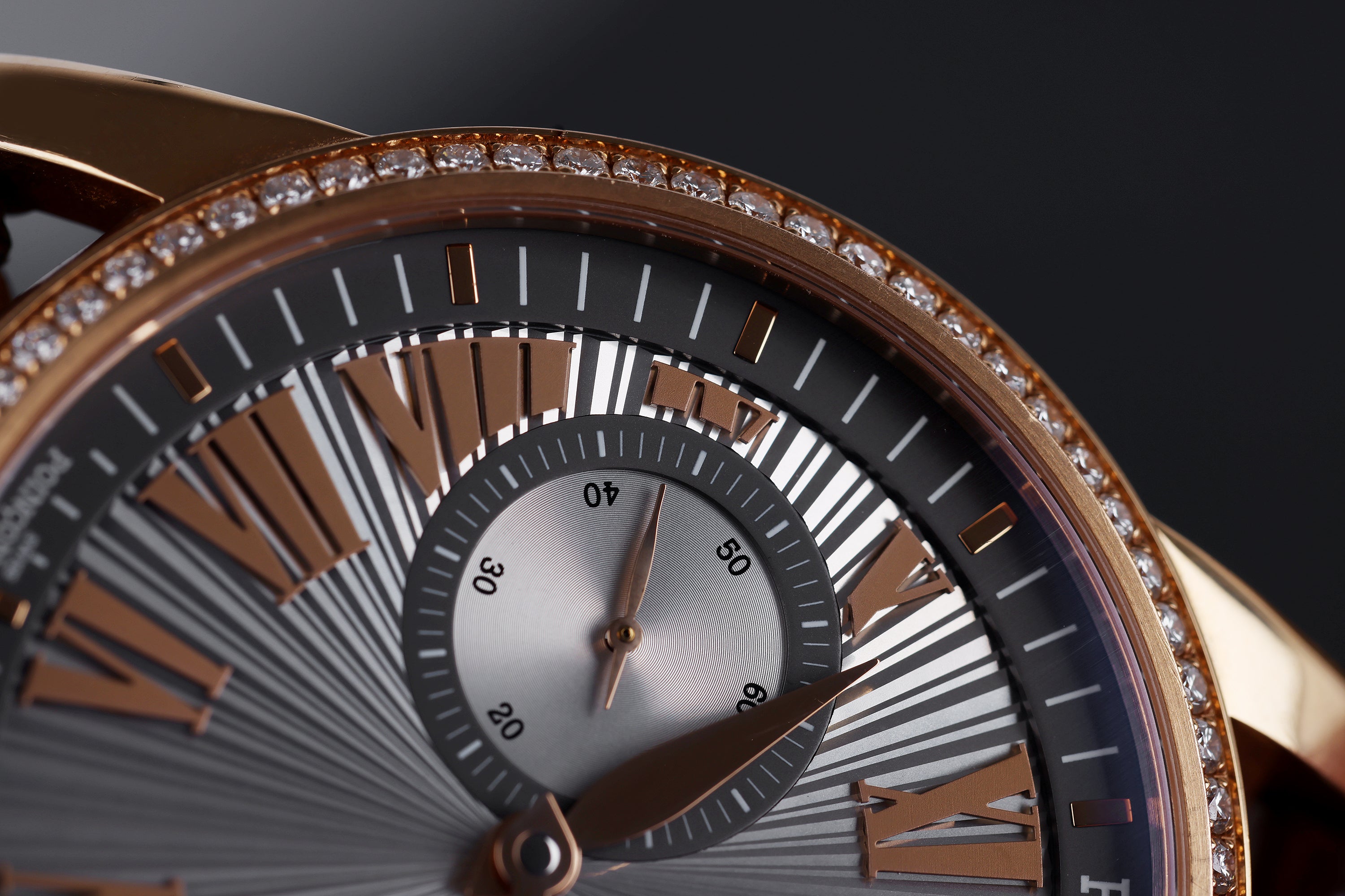 Roger Dubuis Hommage | REF. RDDBHO0566 | Diamond Bezel | 42mm | 18k Rose Gold | Box & Papers
