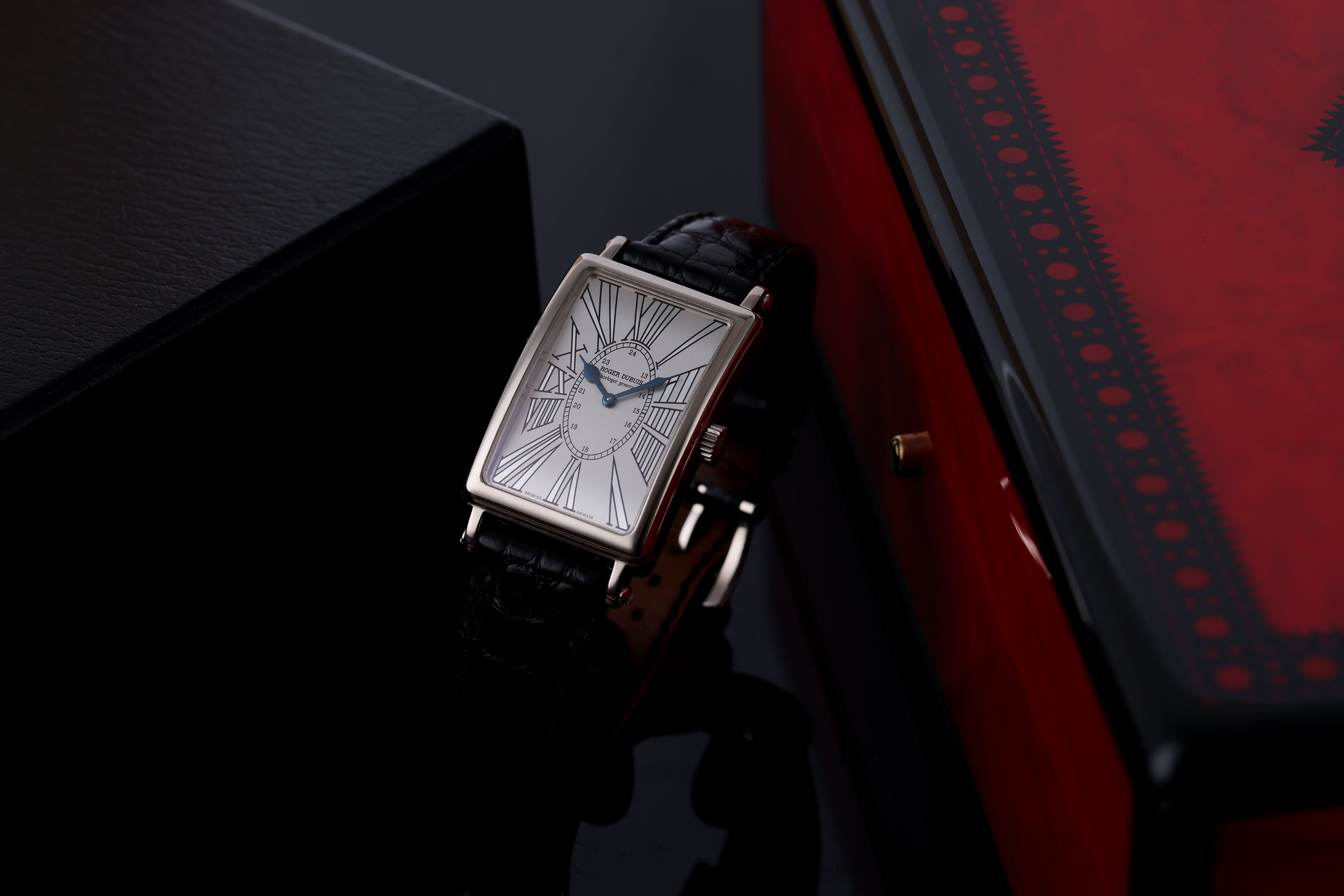 Roger Dubuis Much More | REF. M25 18 0 | Silver Dial | 25mm | 18k White Gold