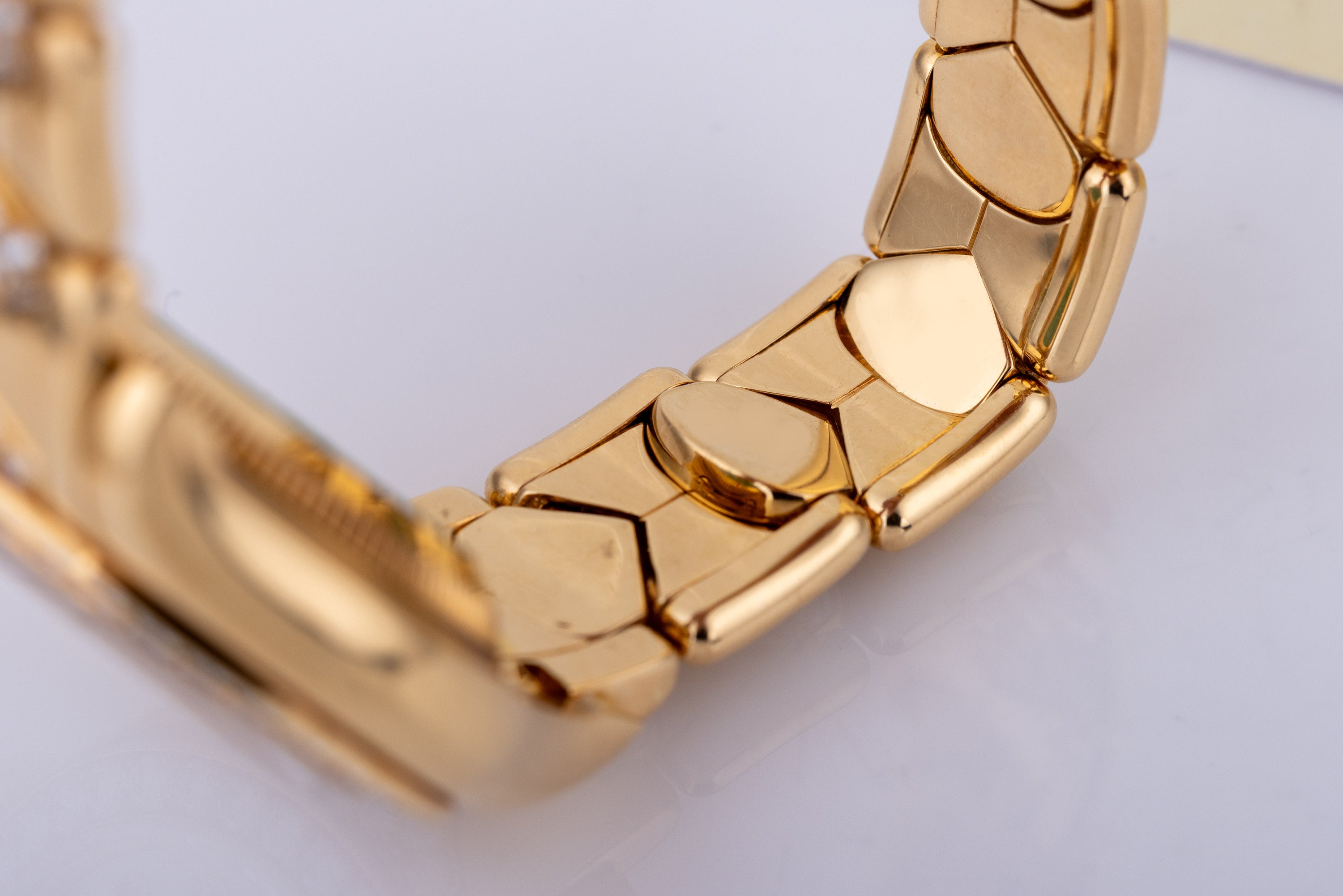 Rare Rolex Lady DateJust Pearlmaster | REF. 69298 | White Mother of Pearl Diamond Dial | Diamond Bezel & Bracelet | 18k Yellow Gold | 1995