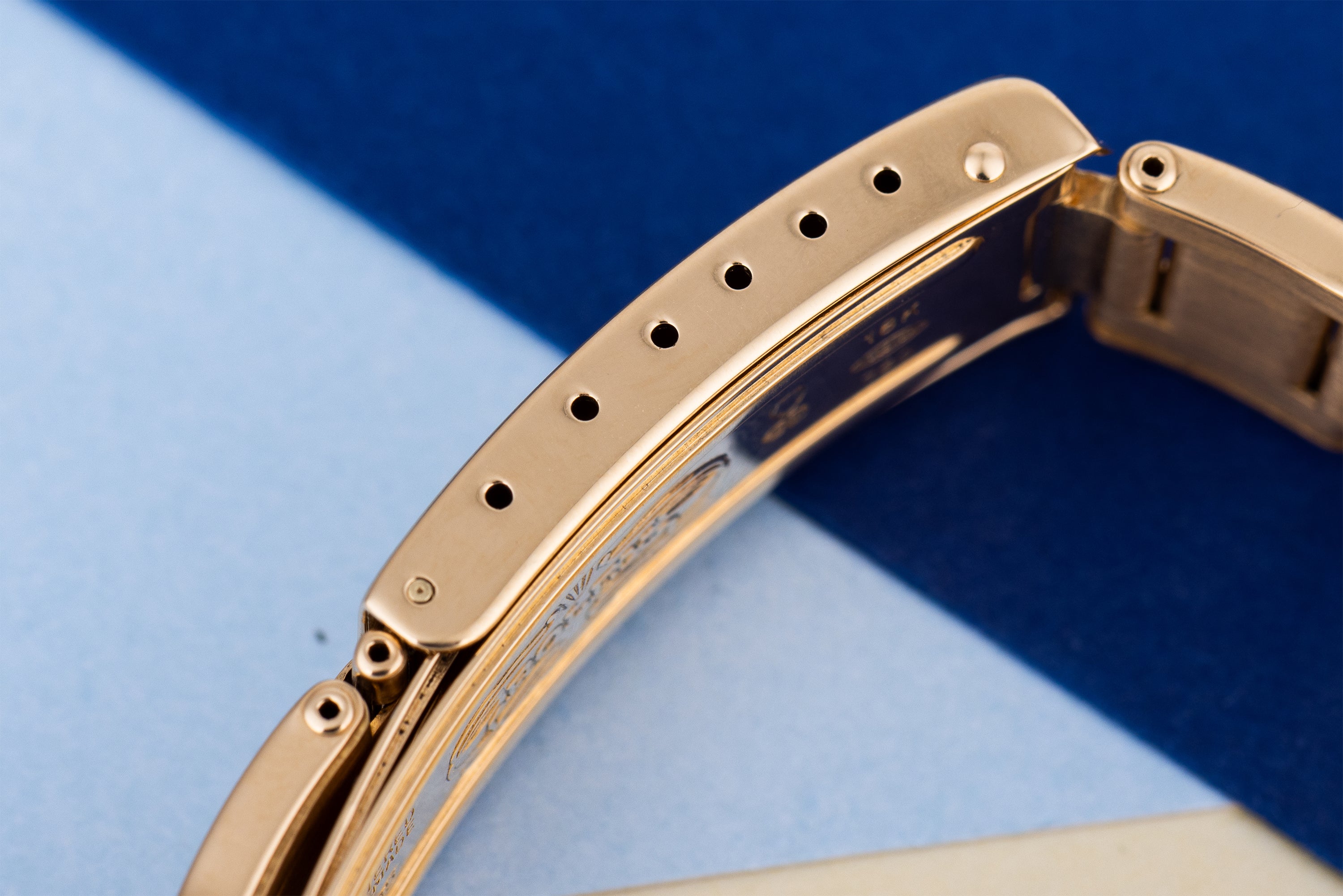 Rolex Date | REF. 15238 | 18k Yellow Gold | Blue Dial