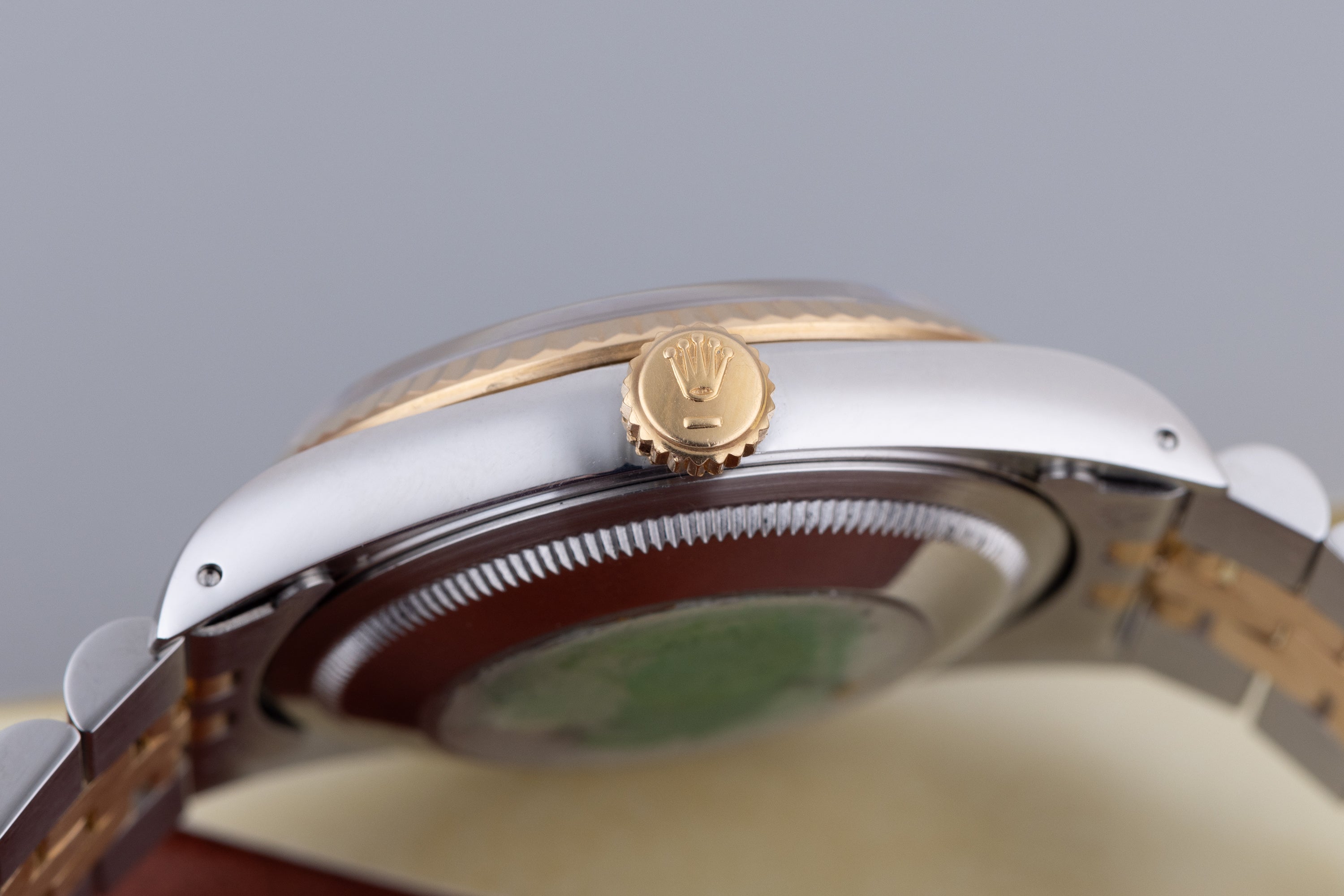 Rolex DateJust 36mm | REF. 16233 | Blue Dégradé Diamond Dial | Stainless Steel & 18k Yellow Gold | 1988