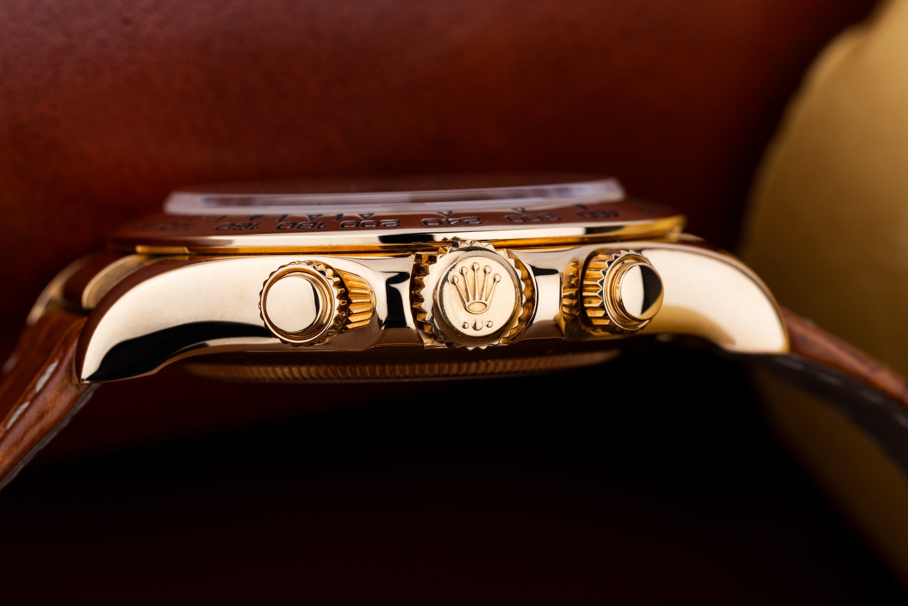 Rolex Daytona | REF. 116518 | Black Mother of Pearl Dial | Box & Papers | 18k Yellow Gold