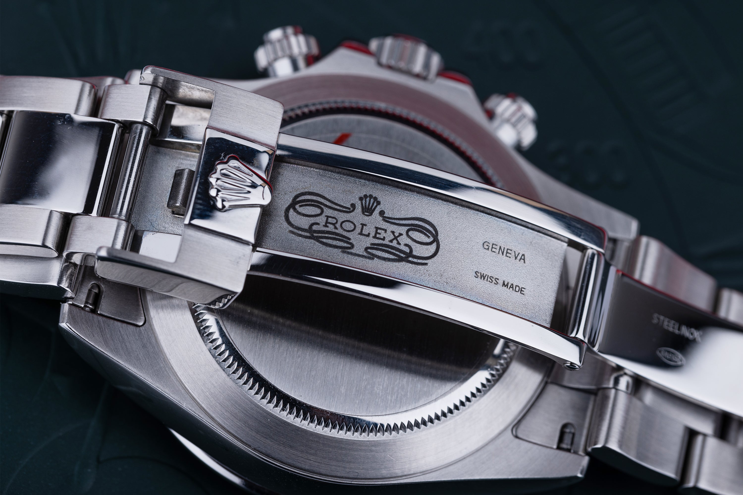 Rolex Daytona | REF. 116520 | Black Dial | 2009 | Box & Papers | Stainless Steel