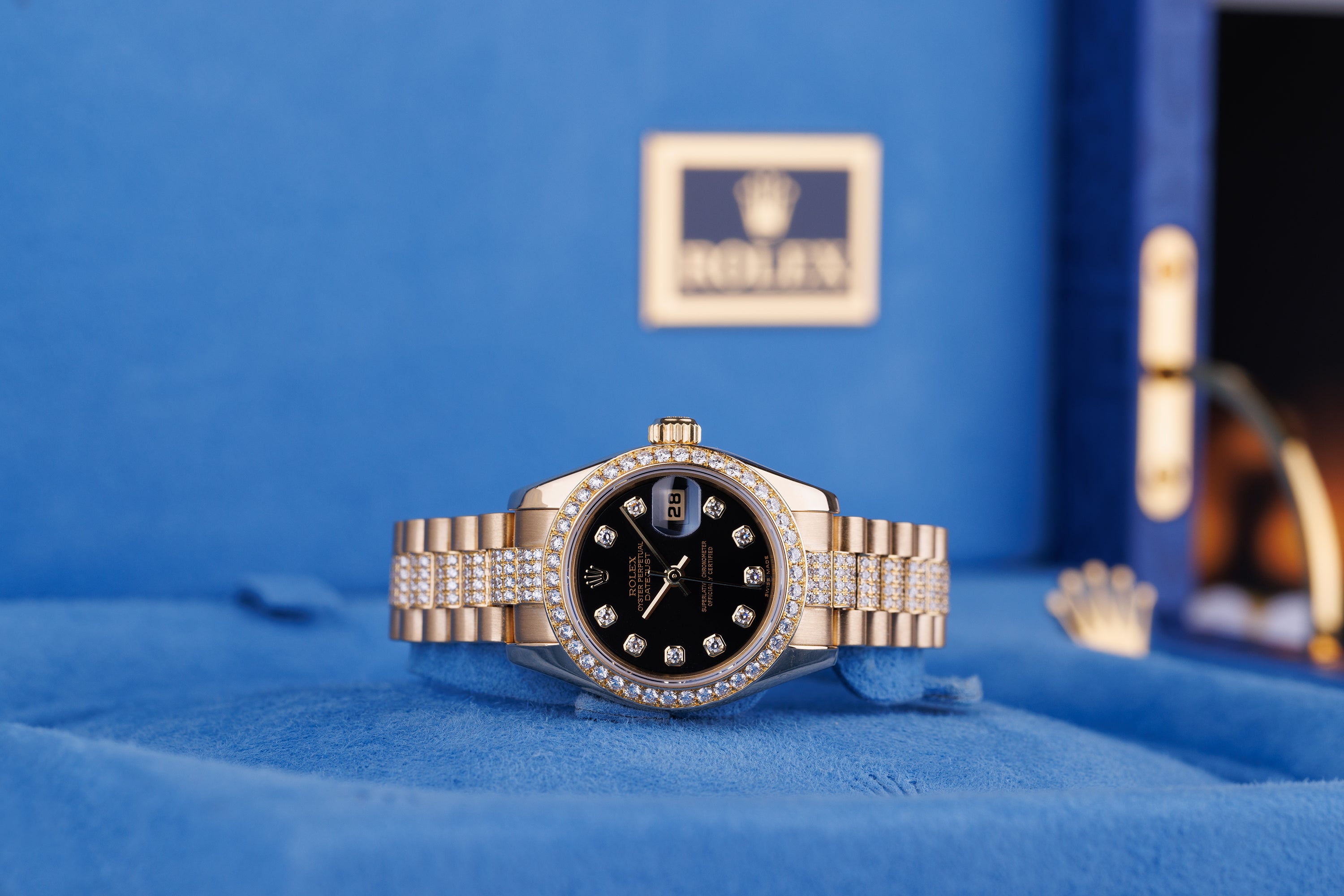 Rolex Lady DateJust 26mm | REF. 179138 | Black Diamond Dial & Diamond Bracelet | 18k Yellow Gold | Box & Papers | 2004
