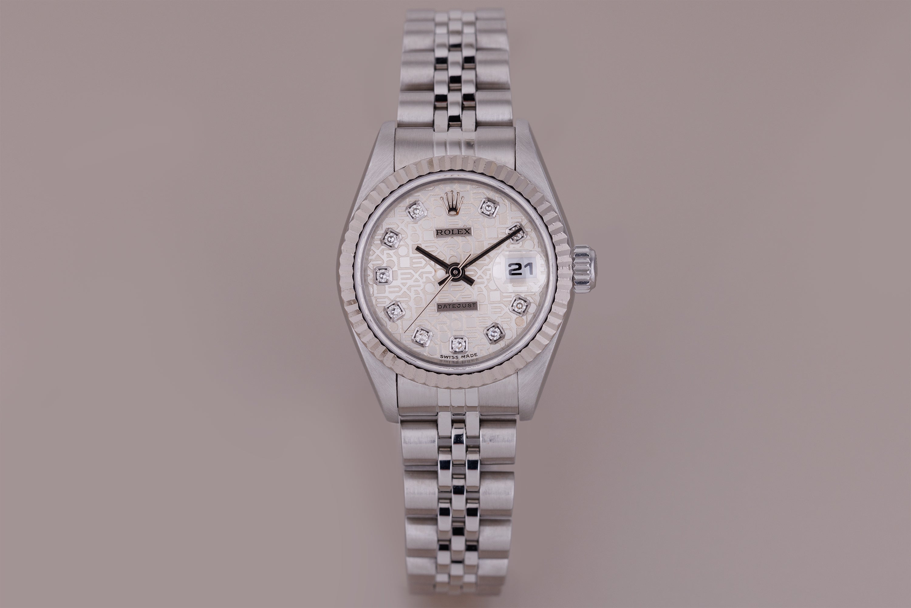 Rolex Lady DateJust | REF. 69174 | Silver Jubilee Diamond Dial | 26mm | Stainless Steel & 18k White Gold Bezel | 1997