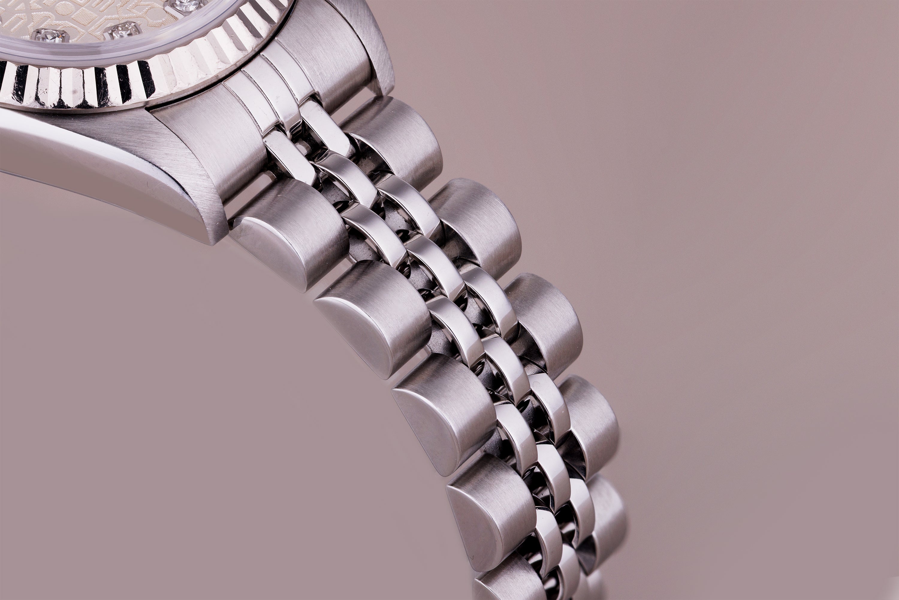 Rolex Lady DateJust | REF. 69174 | Silver Jubilee Diamond Dial | 26mm | Stainless Steel & 18k White Gold Bezel | 1997