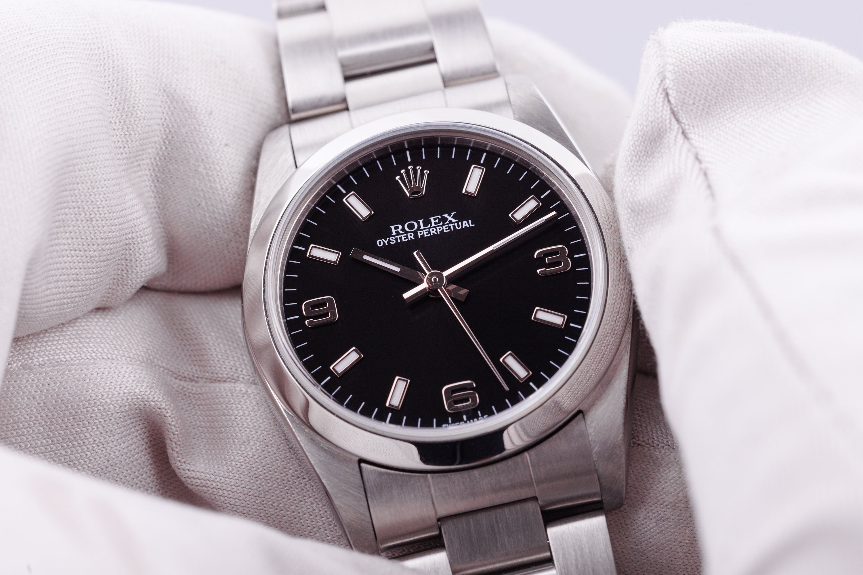 Rolex Oyster Perpetual 31 | REF. 77080 | Stainless Steel | Black Dial | 2000's